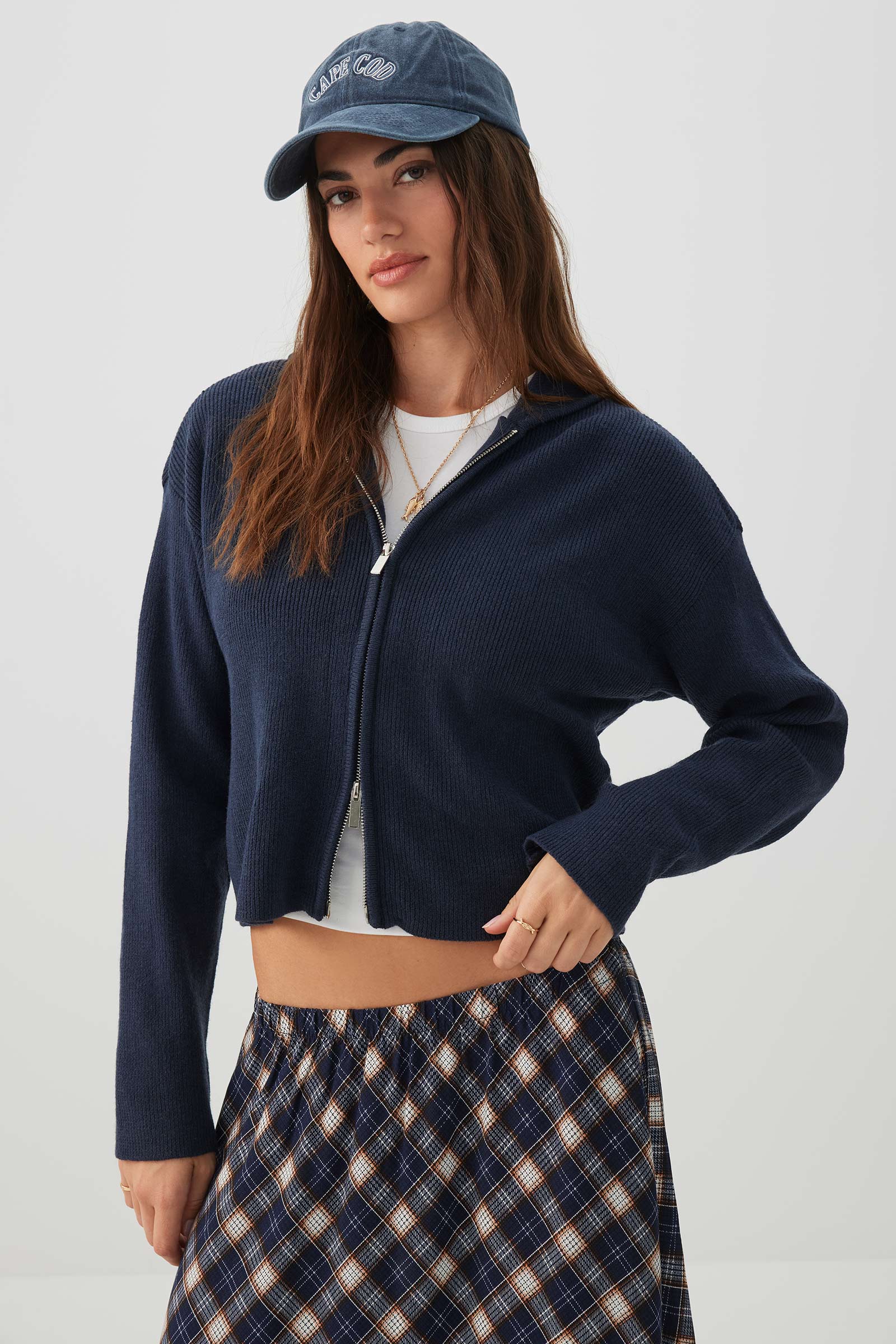 Crop Zip Up Hooded Sweater – Ardene