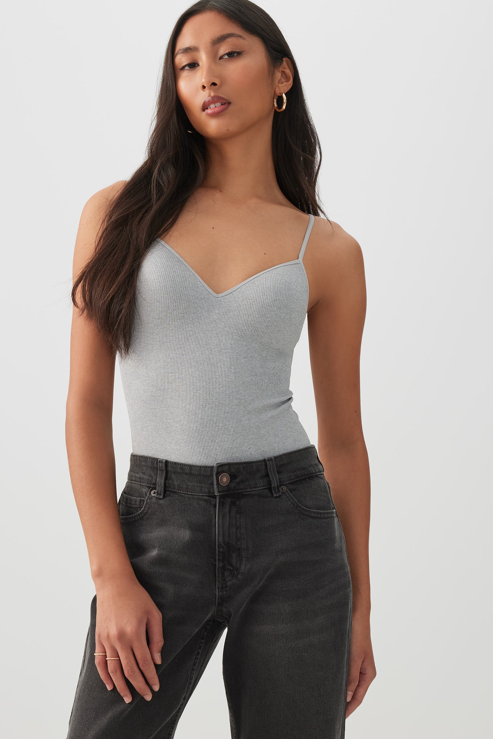 Molded Cup Seamless Rib Bodysuit – Ardene