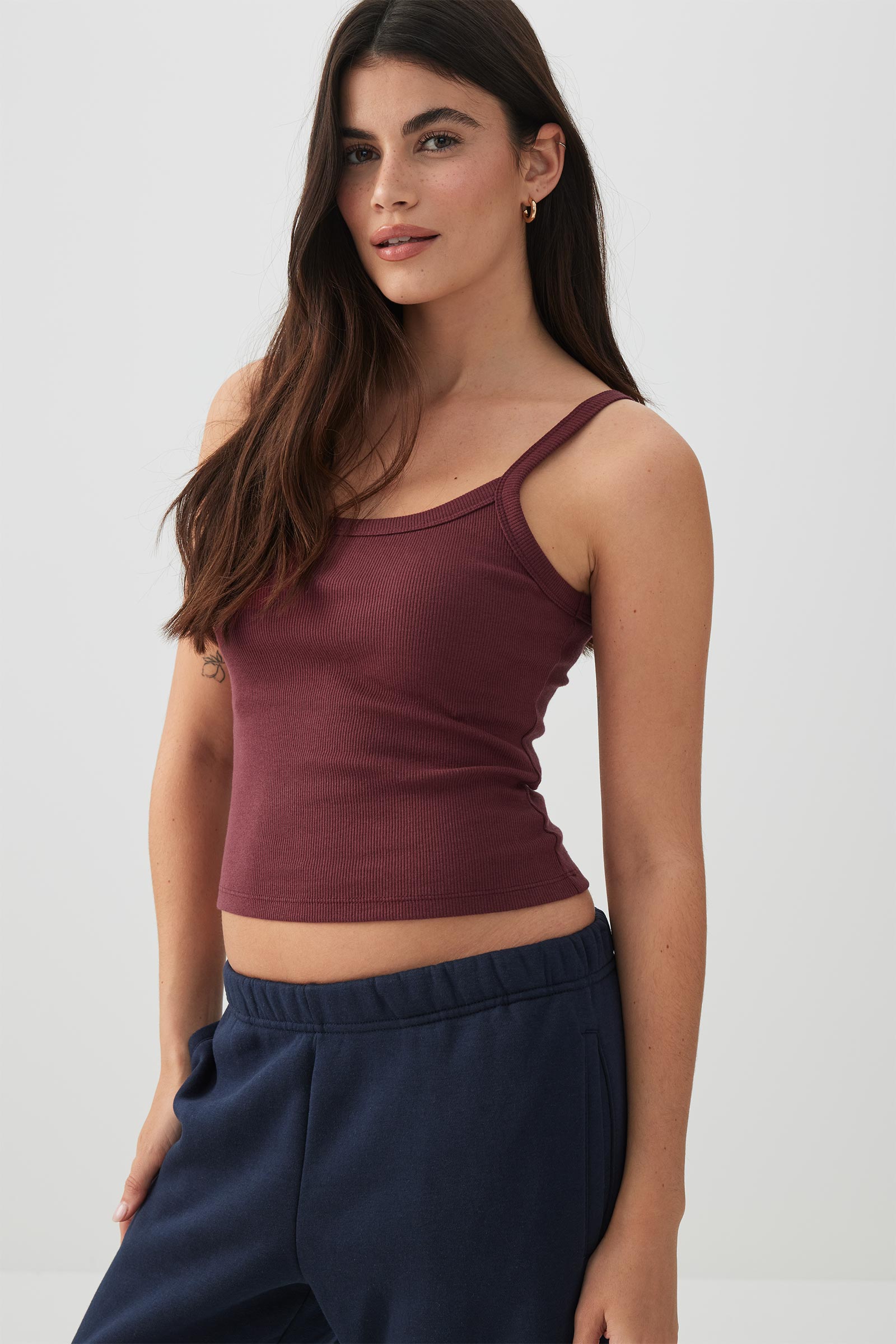 Basic Scoop Neck Short Tank – Ardene