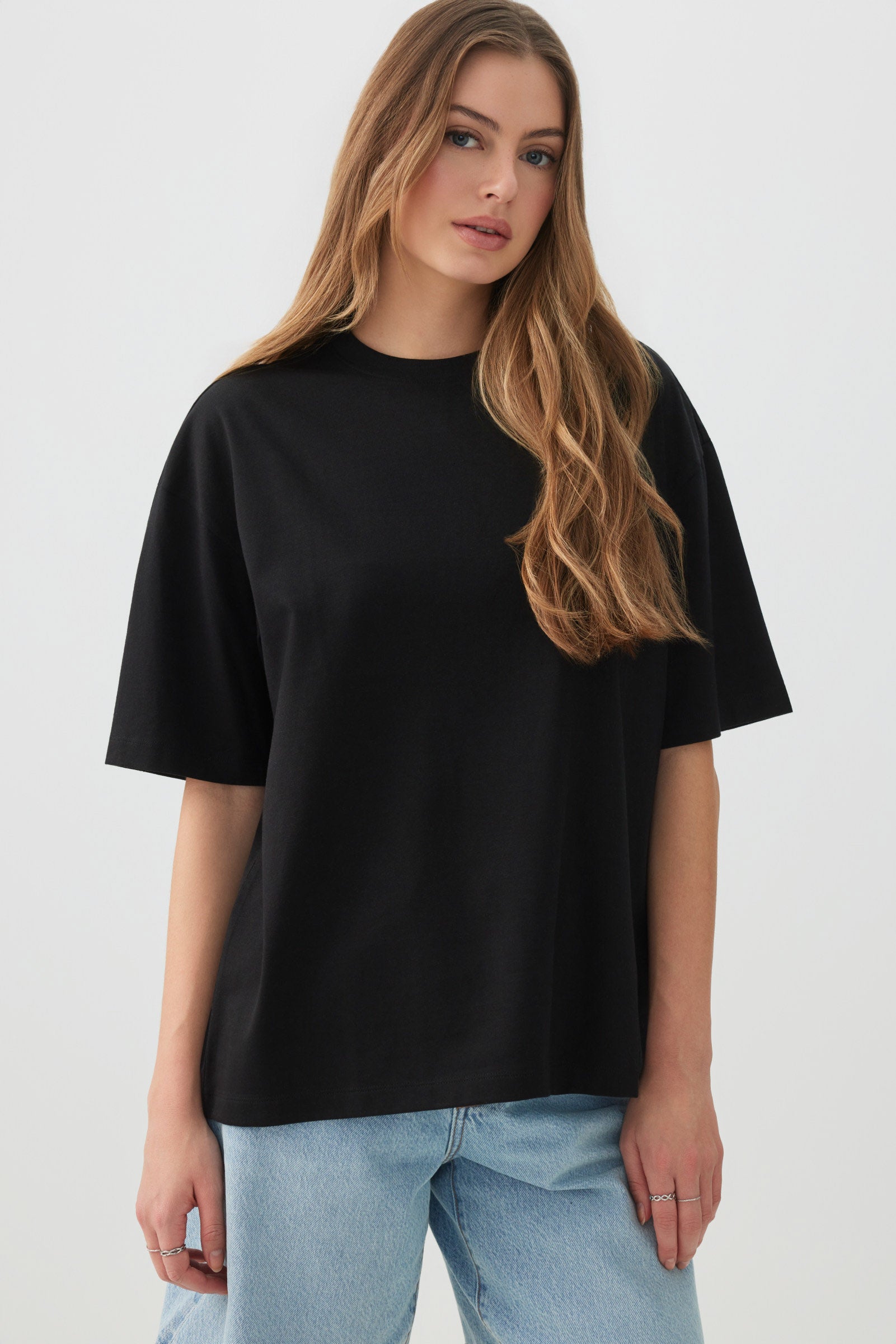 Basic Oversized Short Sleeve T-Shirt – Ardene