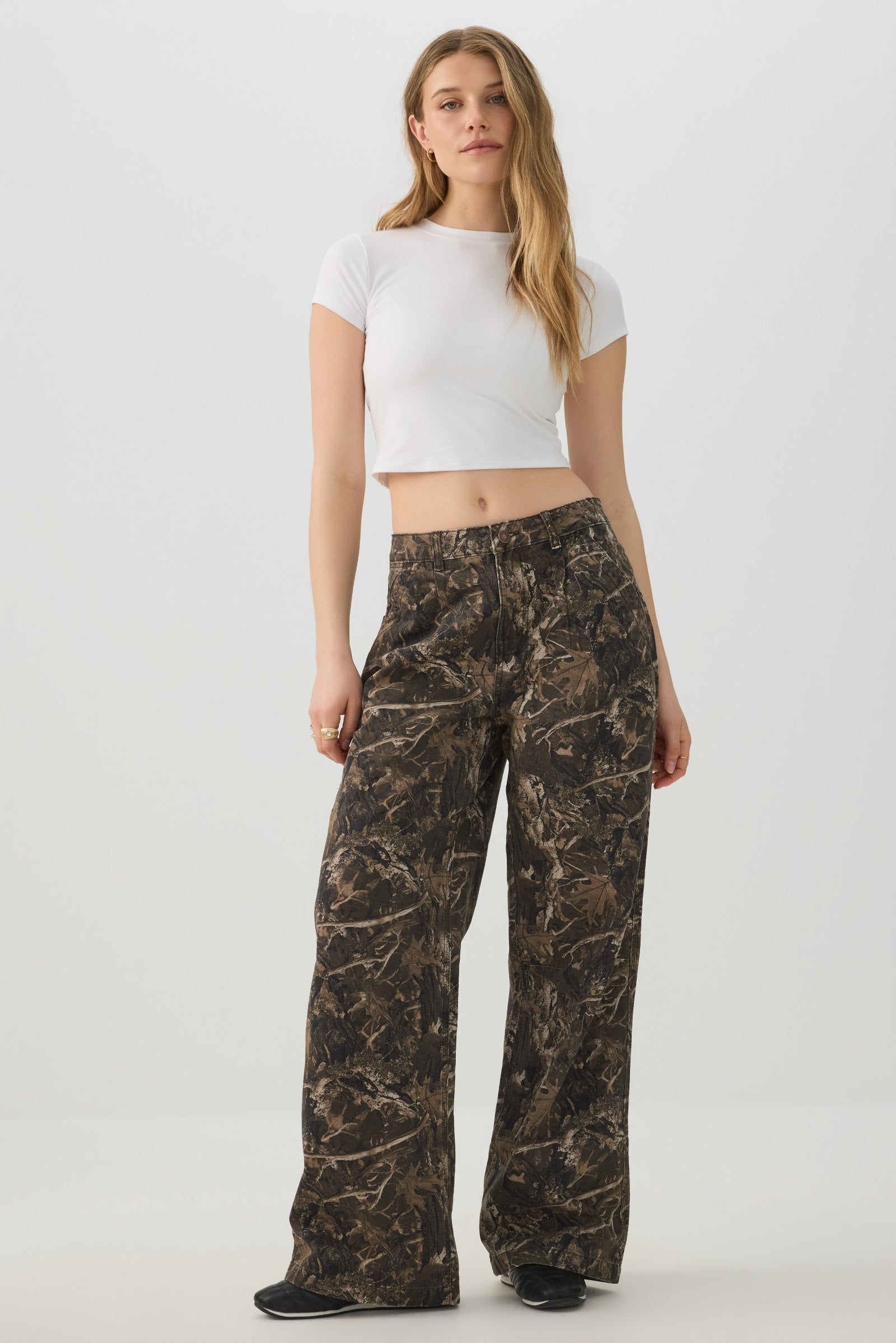 Camouflage Slouchy Carpenter Pants – Ardene