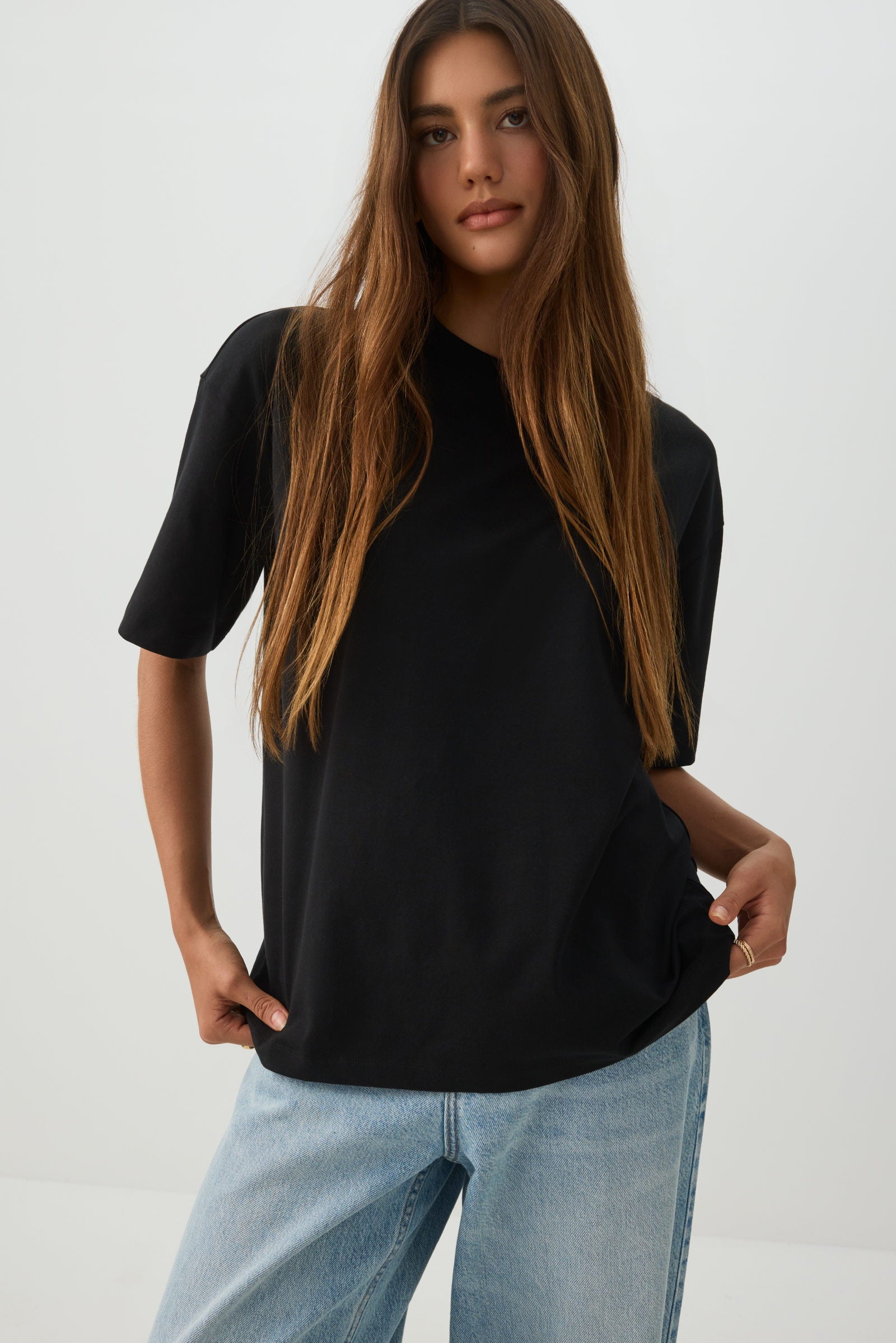 Basic Boxy Crew Neck T shirt – Ardene