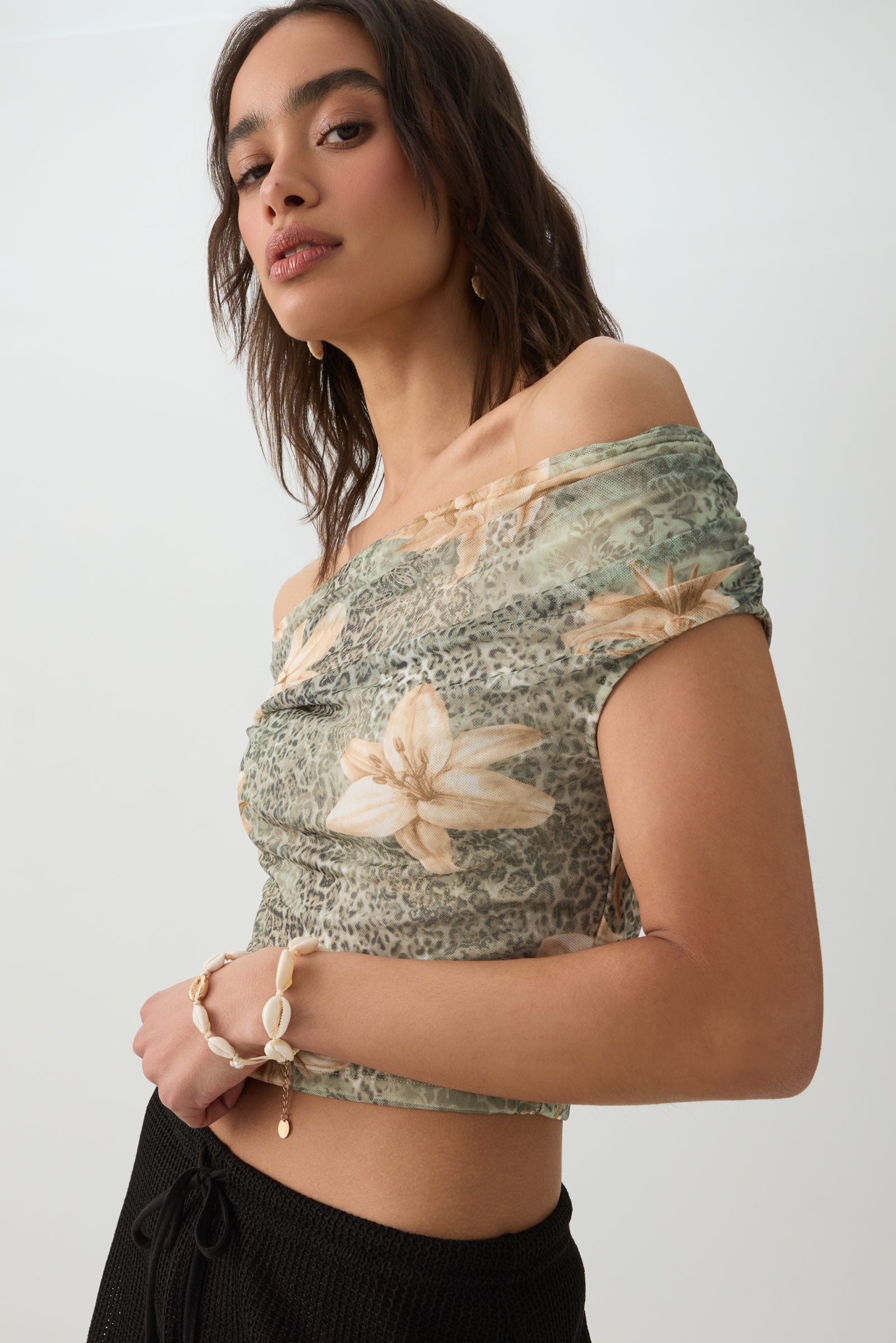 Mesh Off Shoulder Top – Ardene