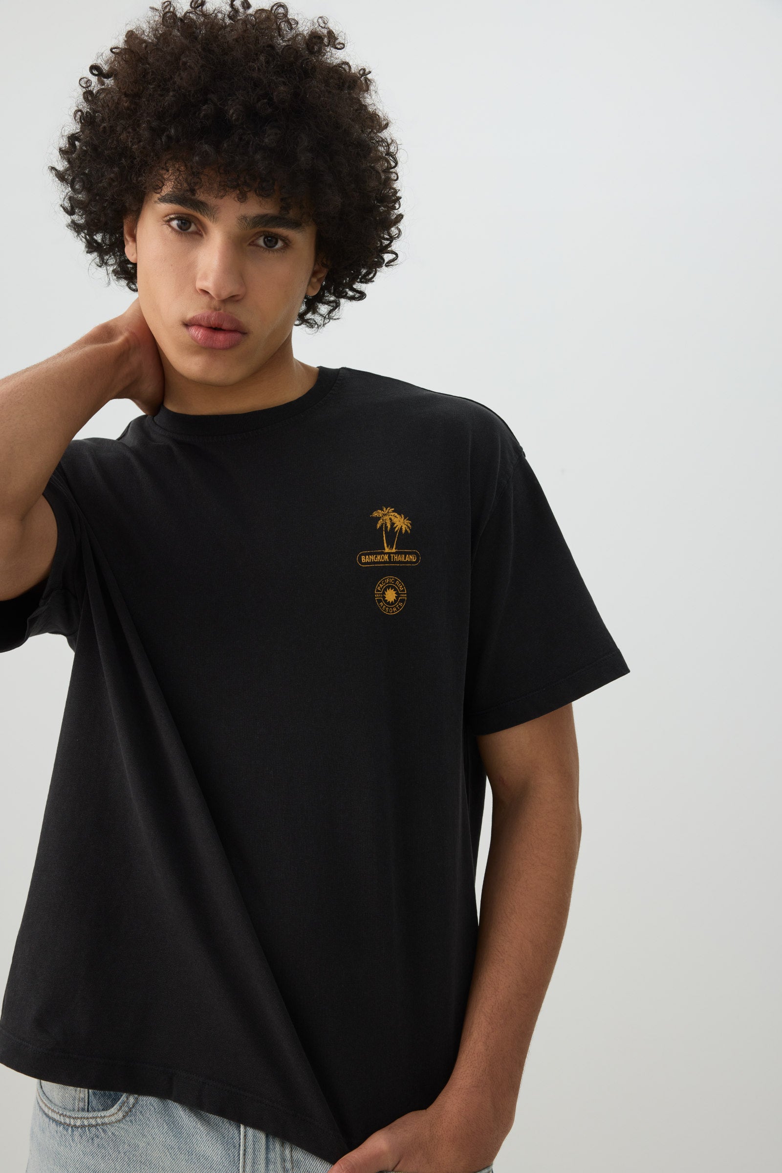 Boxy Graphic Crew Neck T-Shirt | Ardene