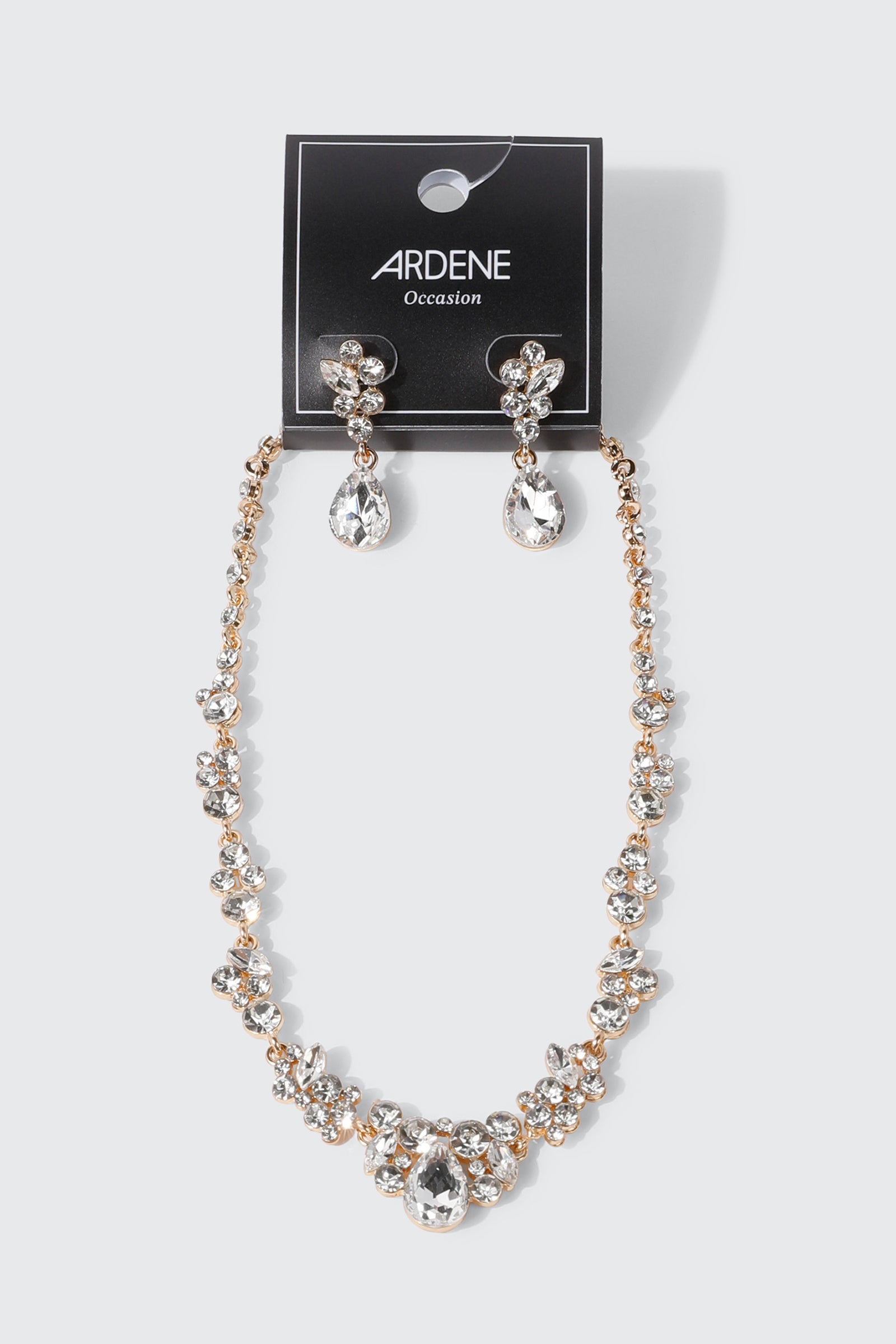 Cluster Stone Necklace Set