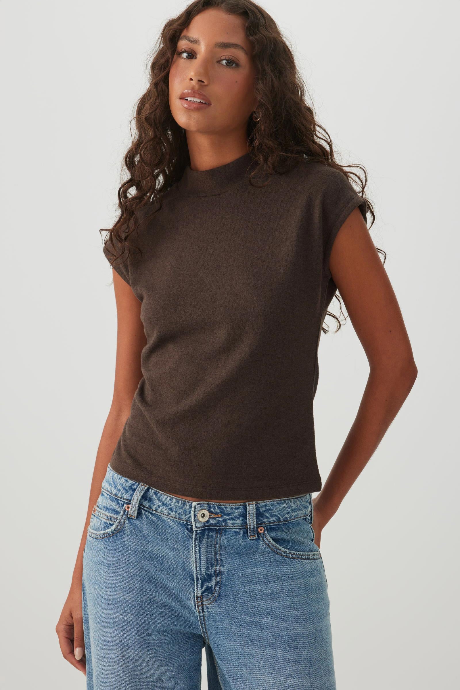 Mock Neck Short Sleeve Knit Top