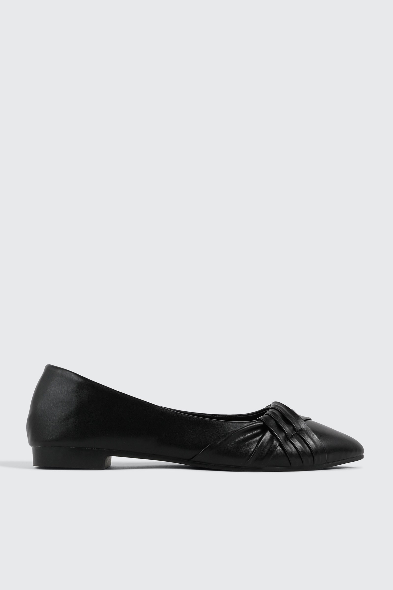 Pleated Pointed Toe Flats