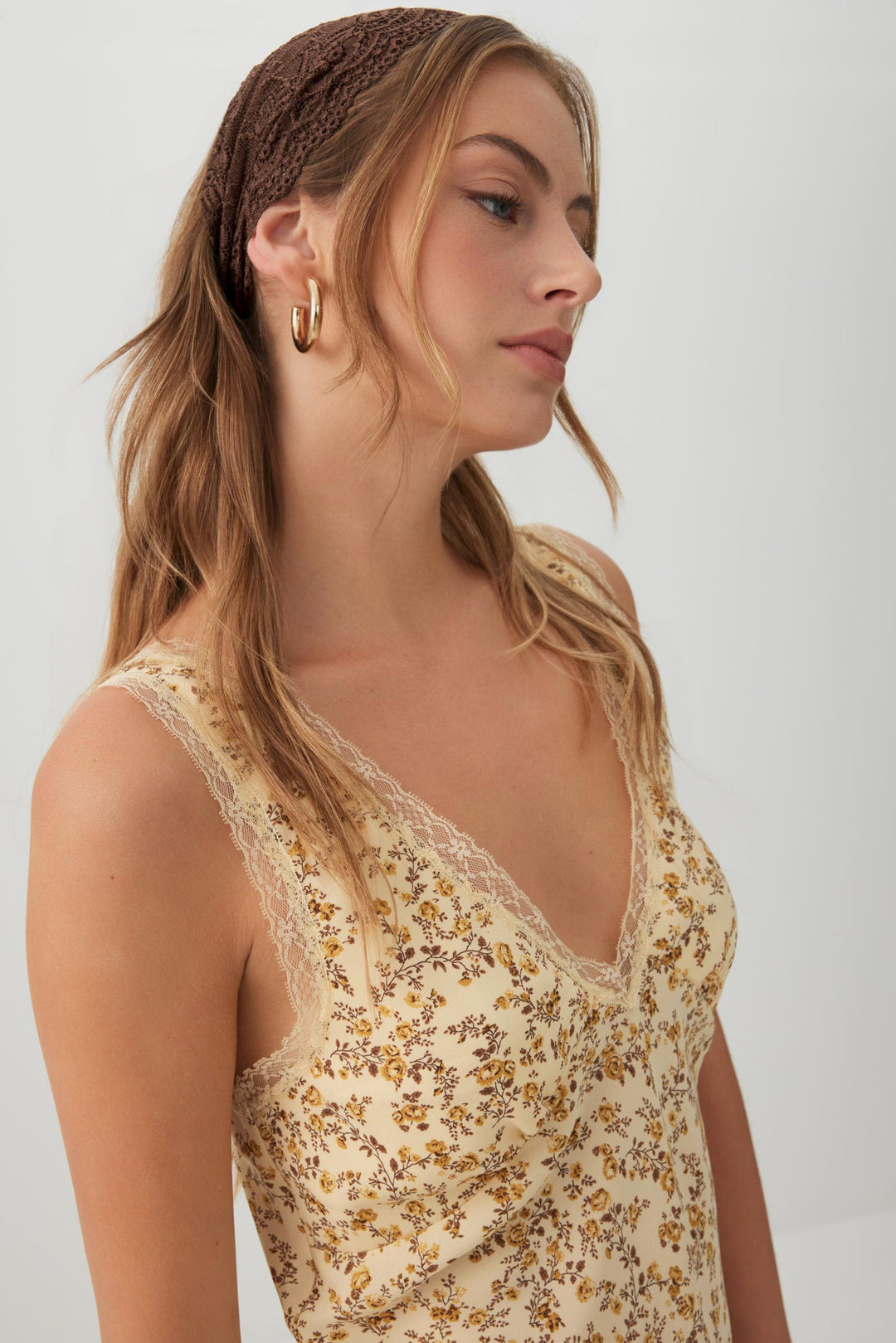 Wide Lace Headwrap