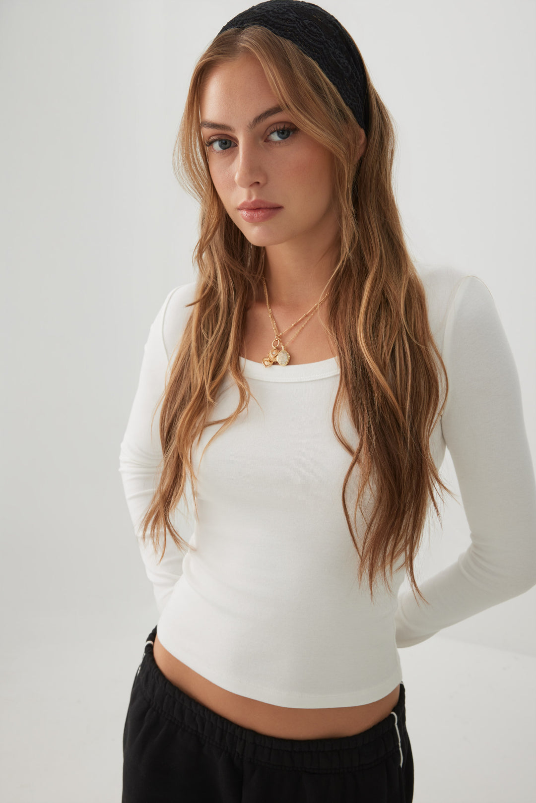 Bandeau large en dentelle