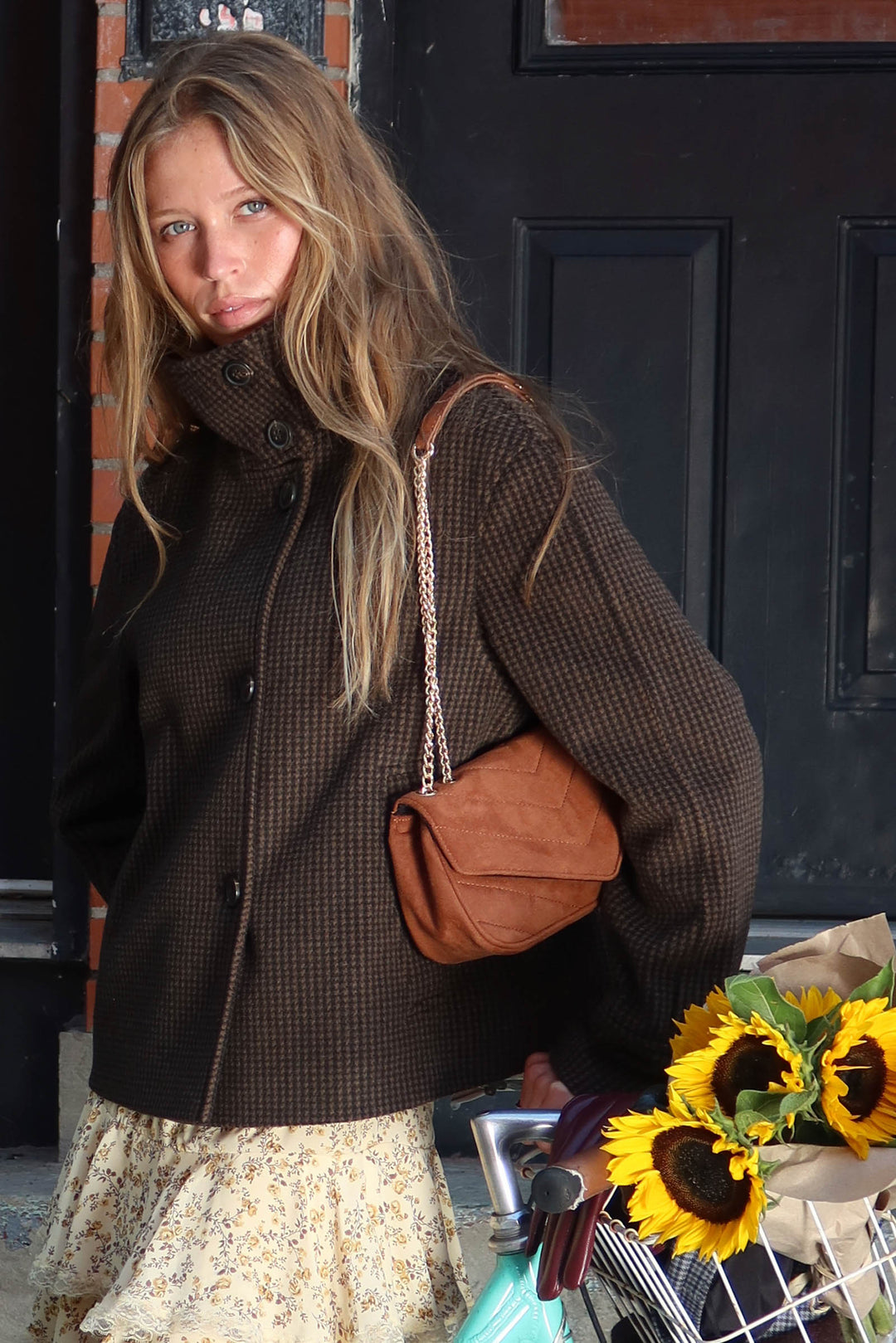 Manteau court à col cheminée