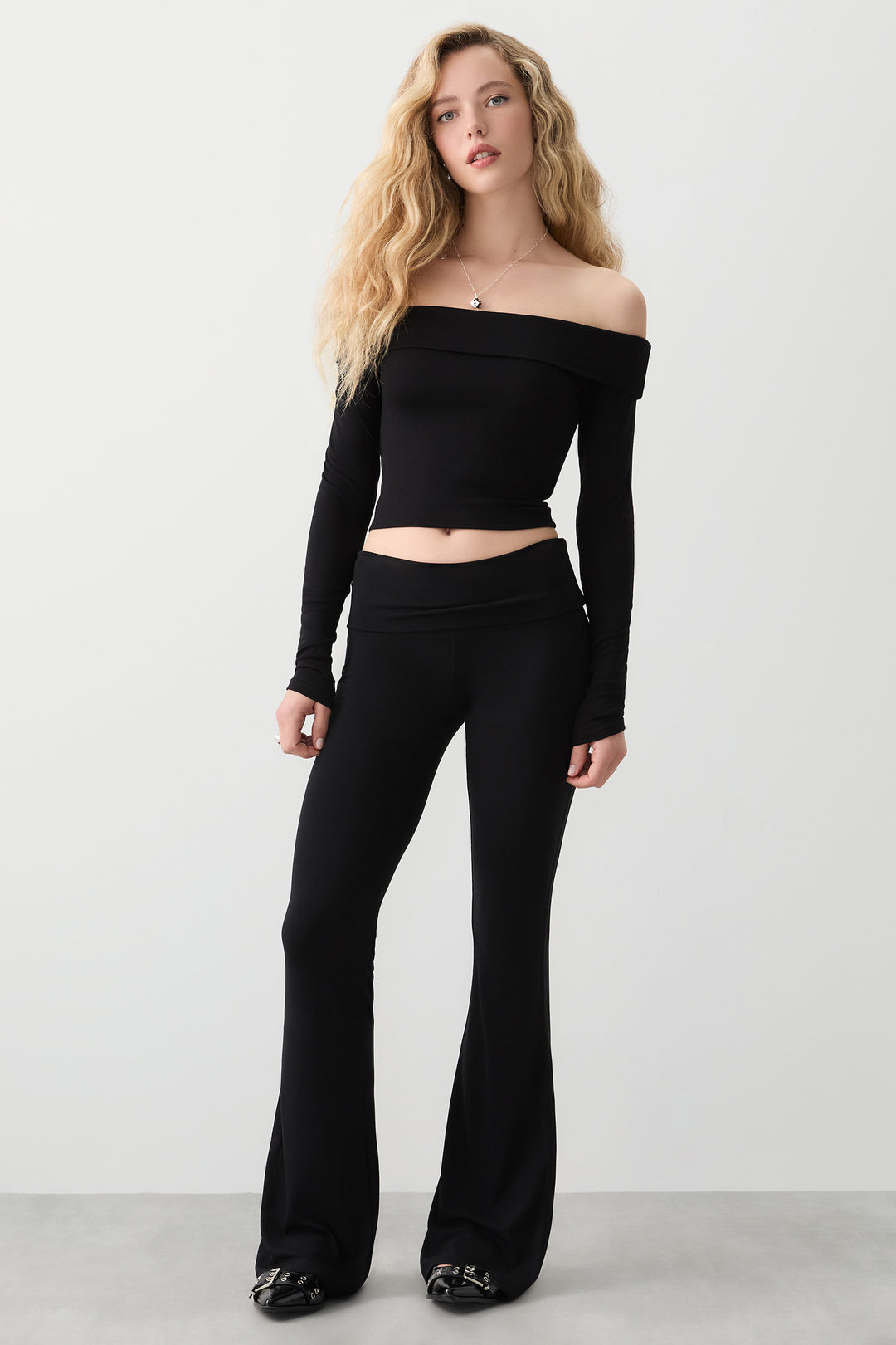 Crop Off Shoulder Long Sleeve Top