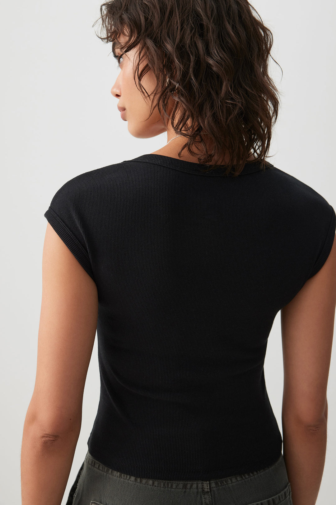 Scoop Neck Crop T-Shirt