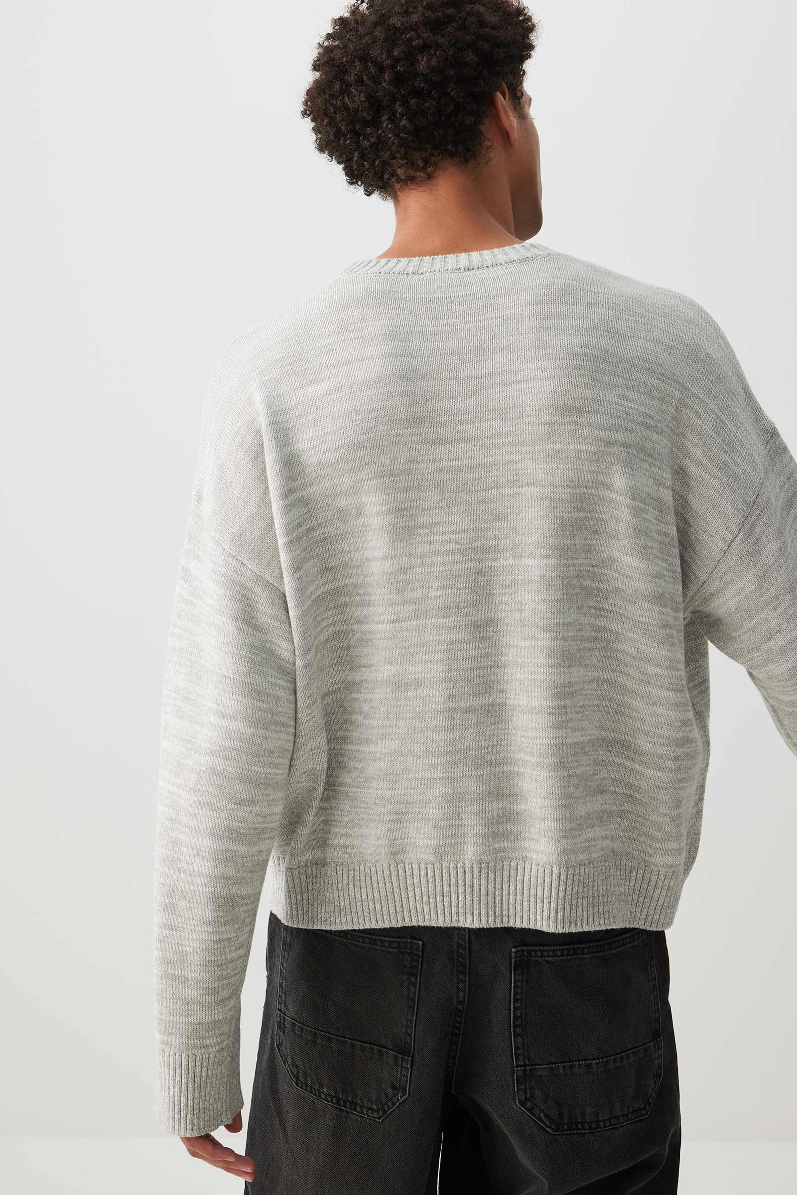 Graphic Crew Neck Sweater – Ardene