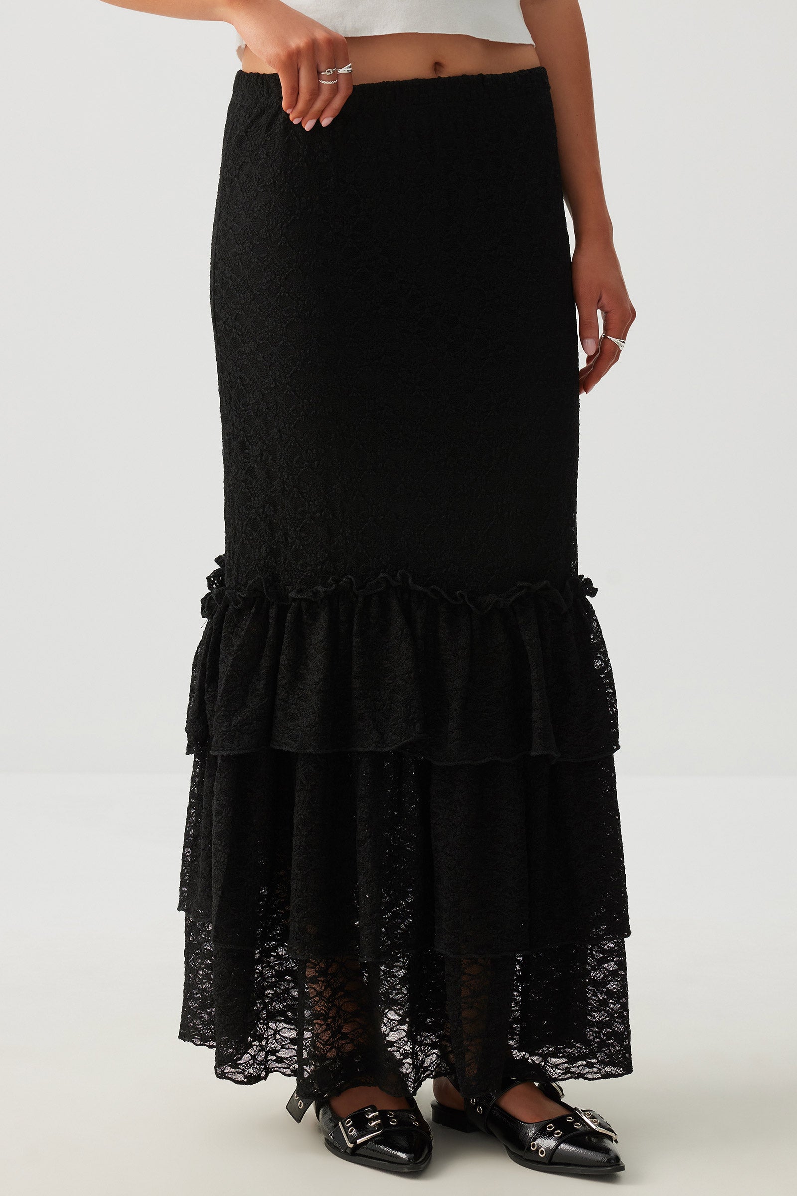 Lace Tiered Midi Skirt – Ardene