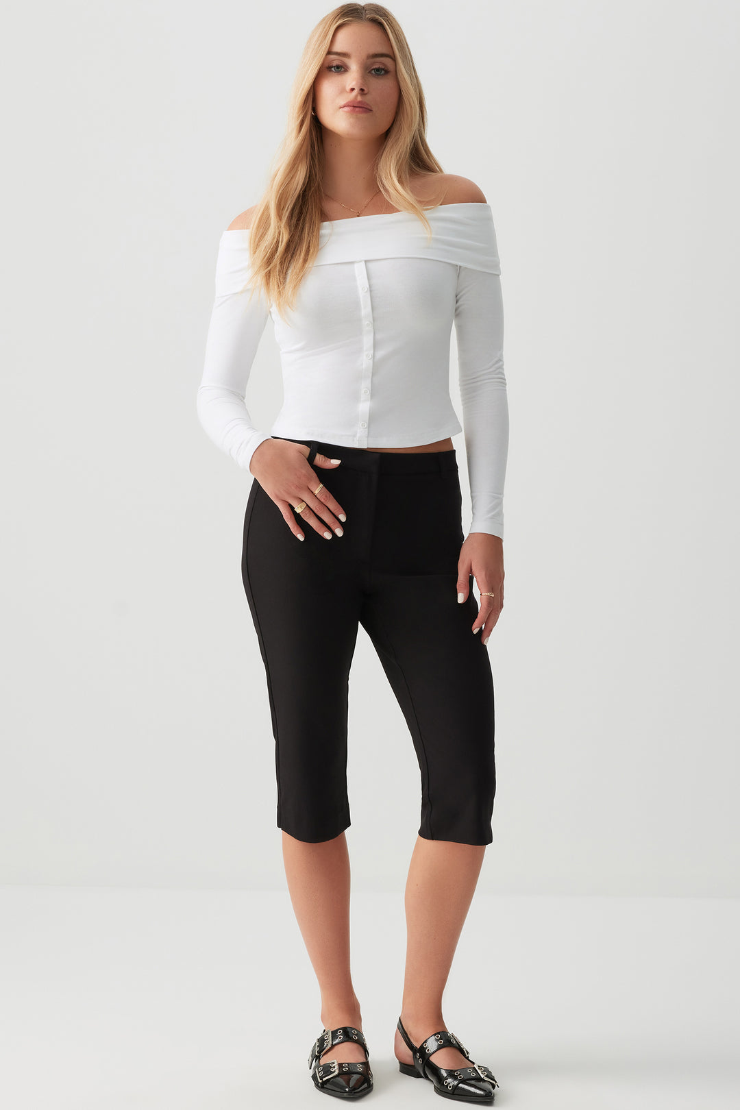 Haut boutonnée à encolure repliée