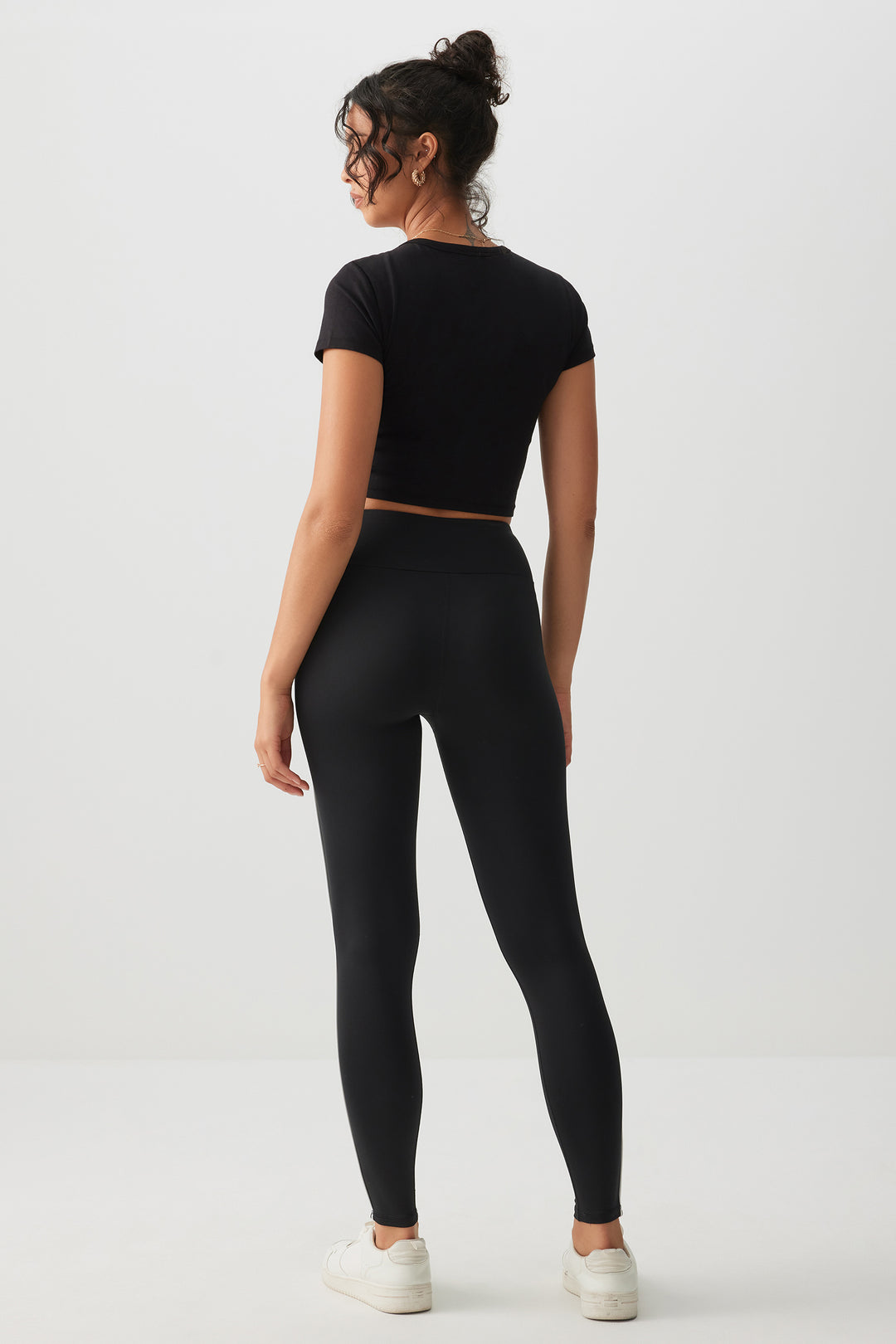 Contrast Piping Leggings