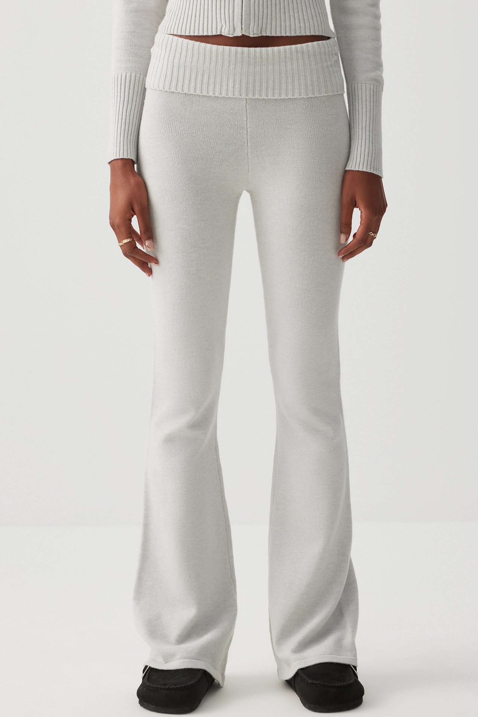 Fold Over Flare Leg Pants – Ardene