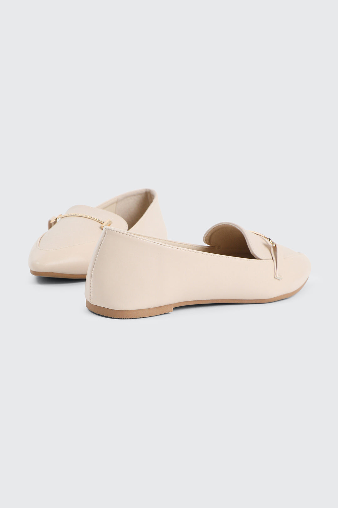 Pointy Loafers with Horsibit Detail