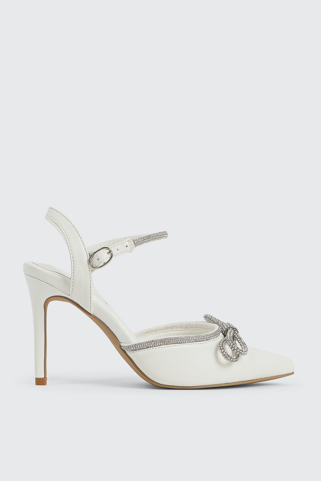 Escarpins à boucle en pierre du Rhin