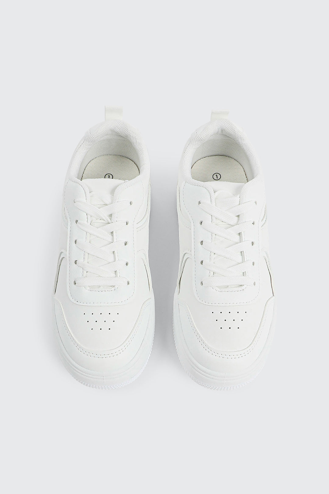 Espadrilles de style basketball