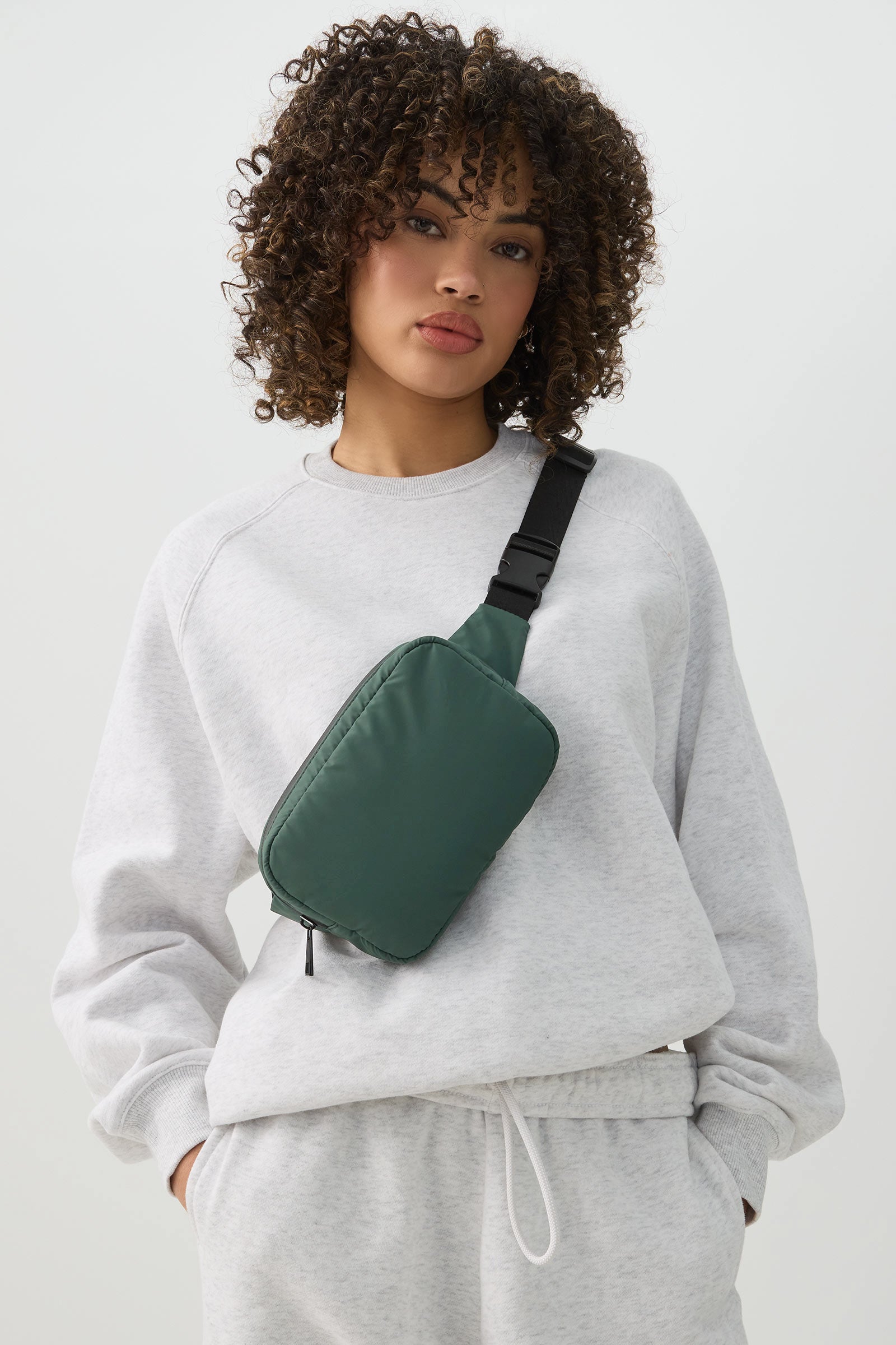 Nylon Fanny Pack – Ardene