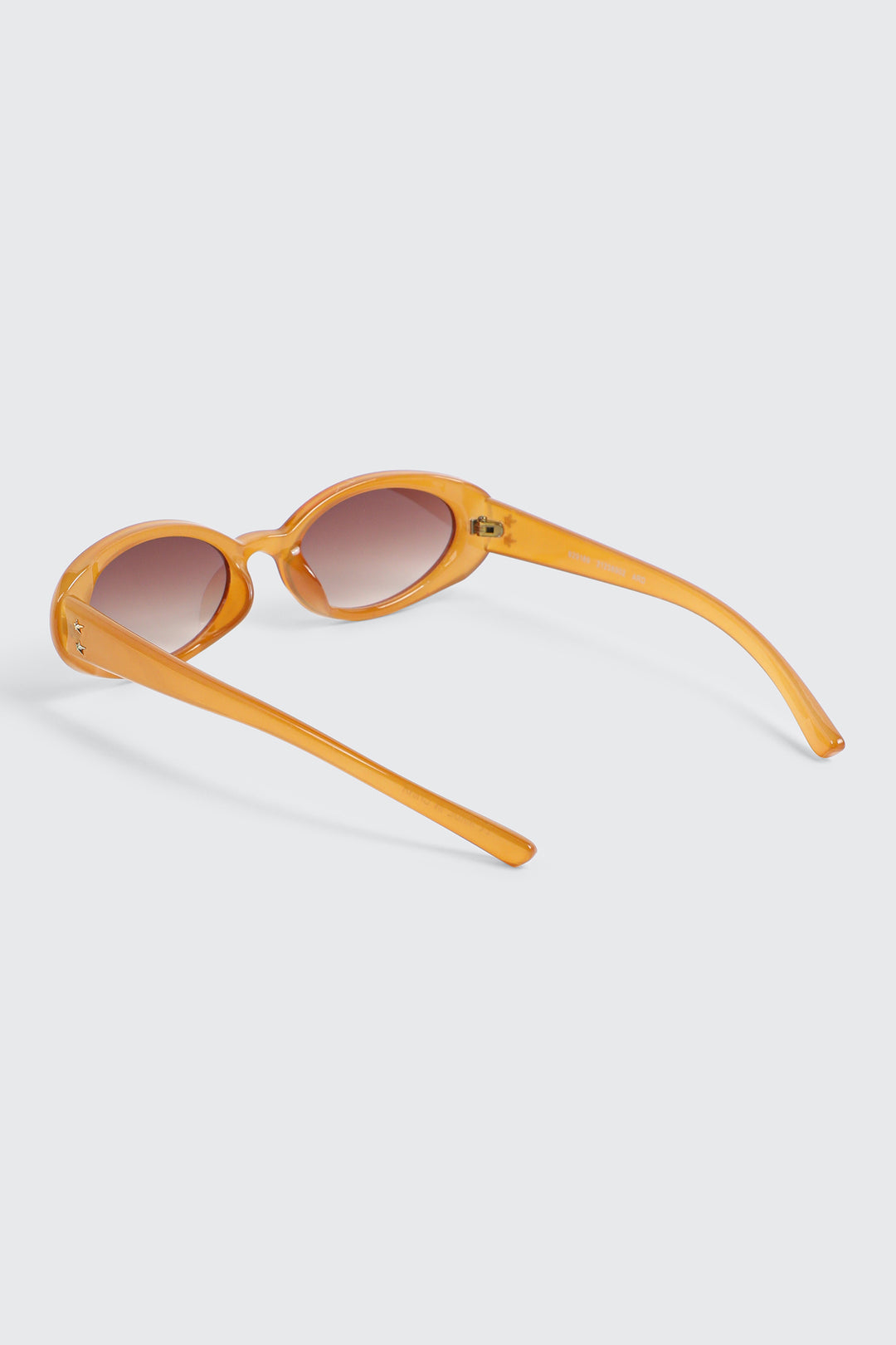 Lunettes ovales avec détail étoile