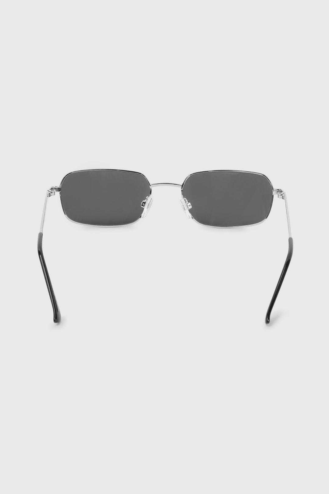 Lunettes de soleil rectangulaires étroites