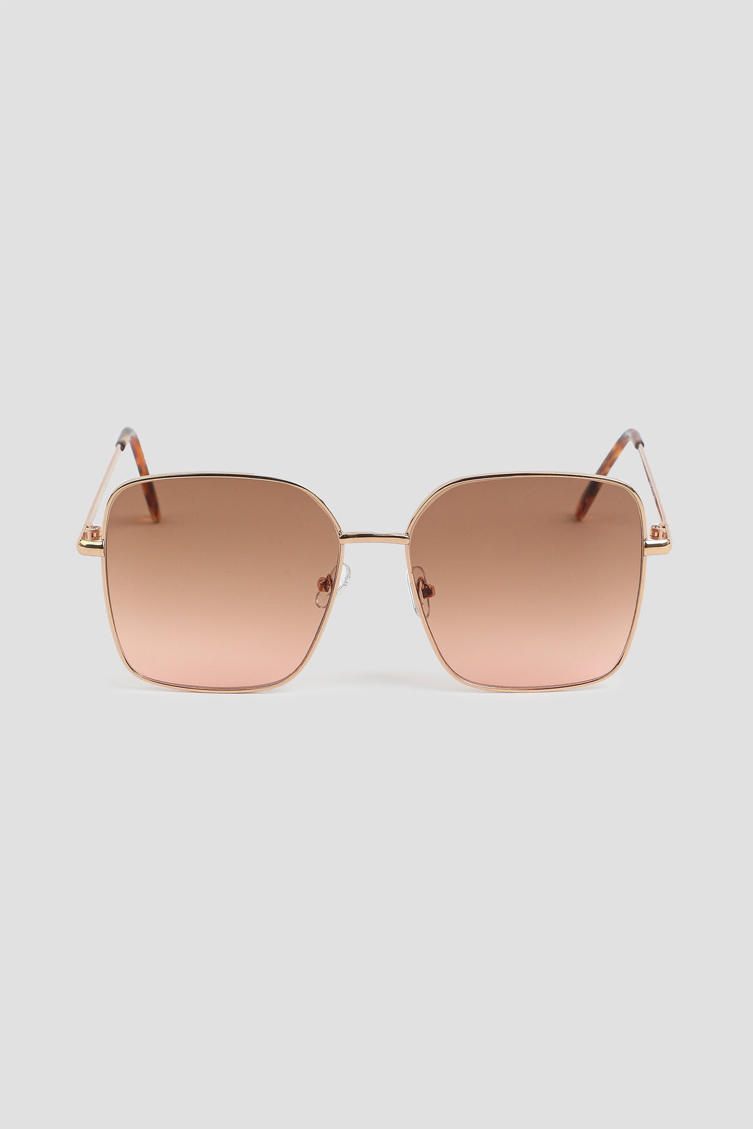 Grandes lunettes de soleil carrées
