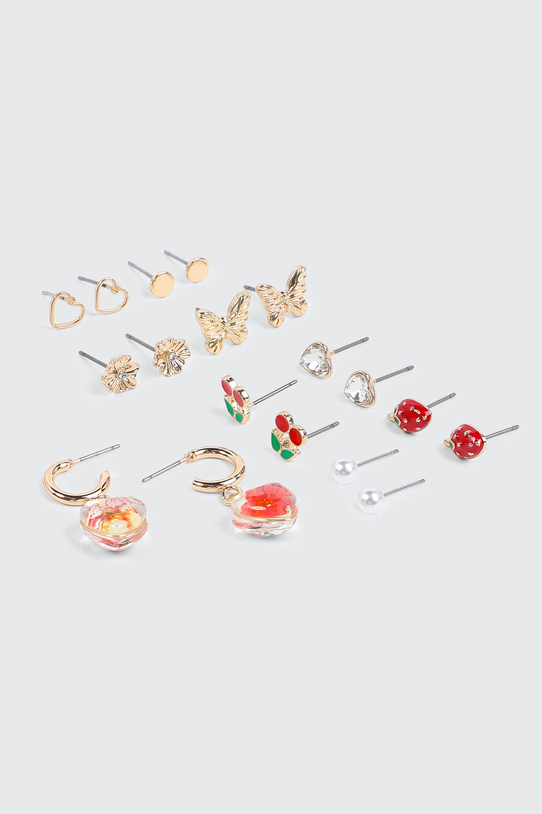 9 paires de boucles d'oreilles cerise et fraise