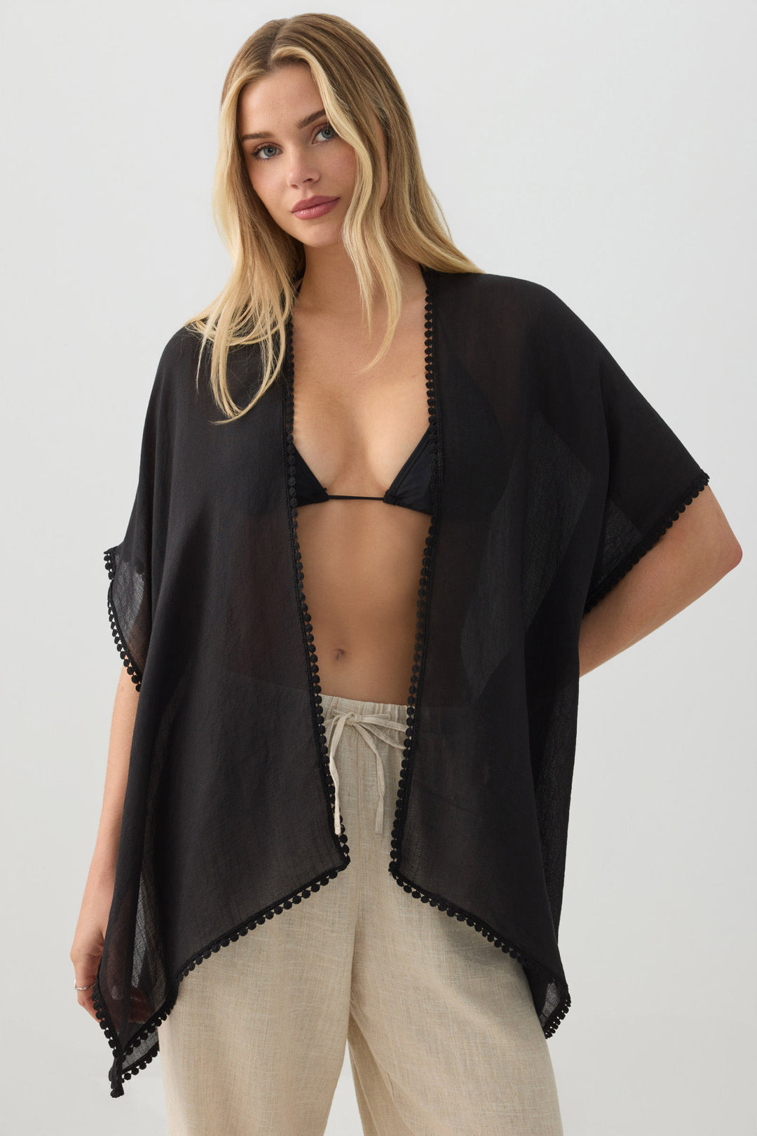 Cache-maillot à bordure au crochet