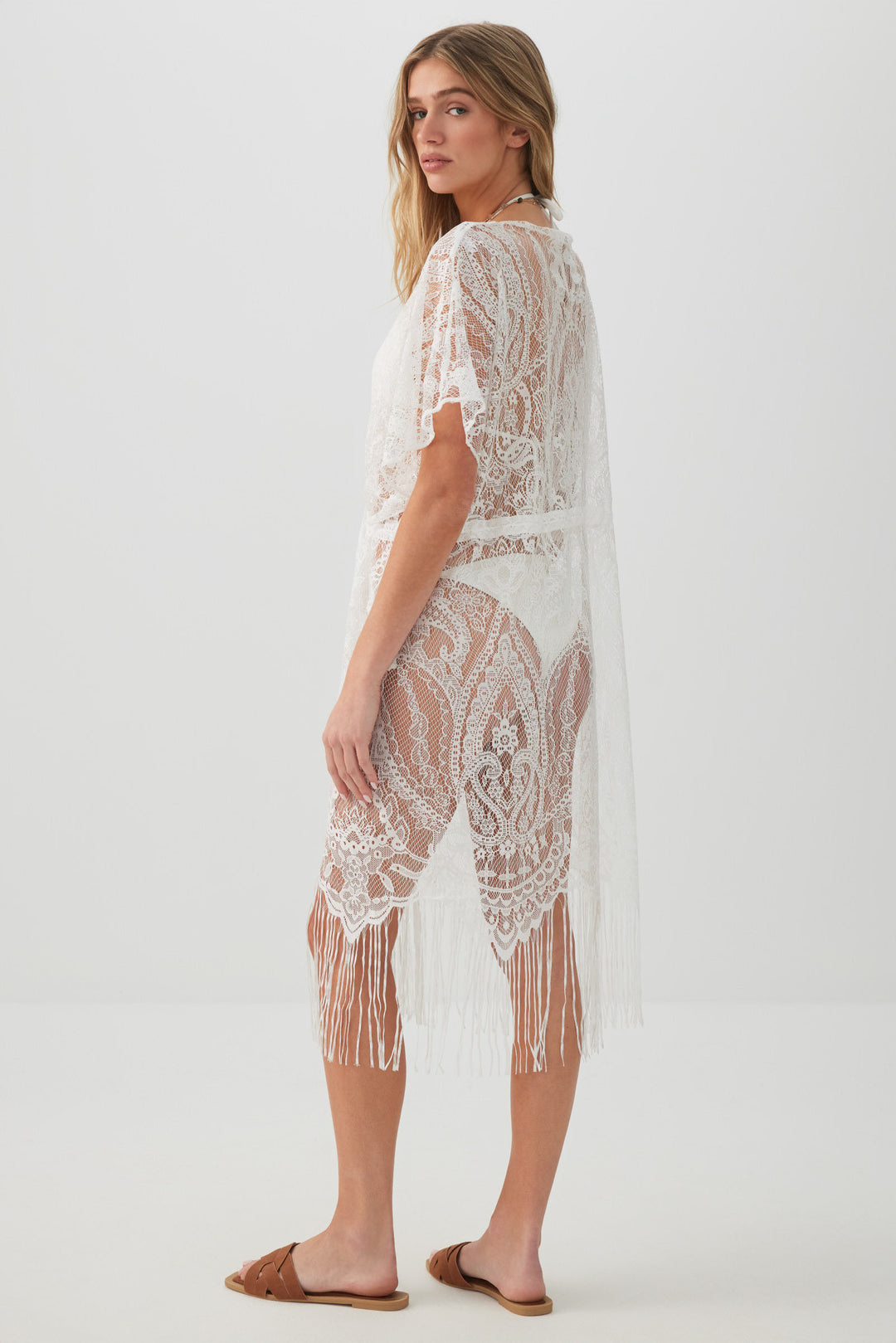 Cache-maillot mi-long à franges