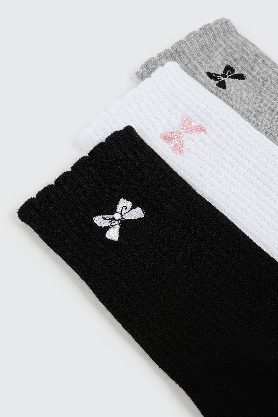 Bow Embroidery Crew Socks