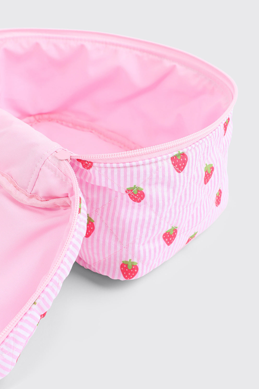 Strawberry Printed Cosmetic Bag