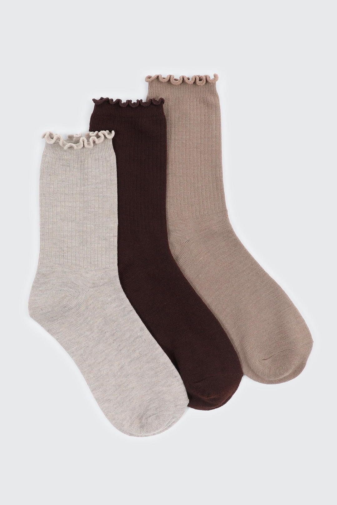 Ribbed Scalloped Edge Crew Socks