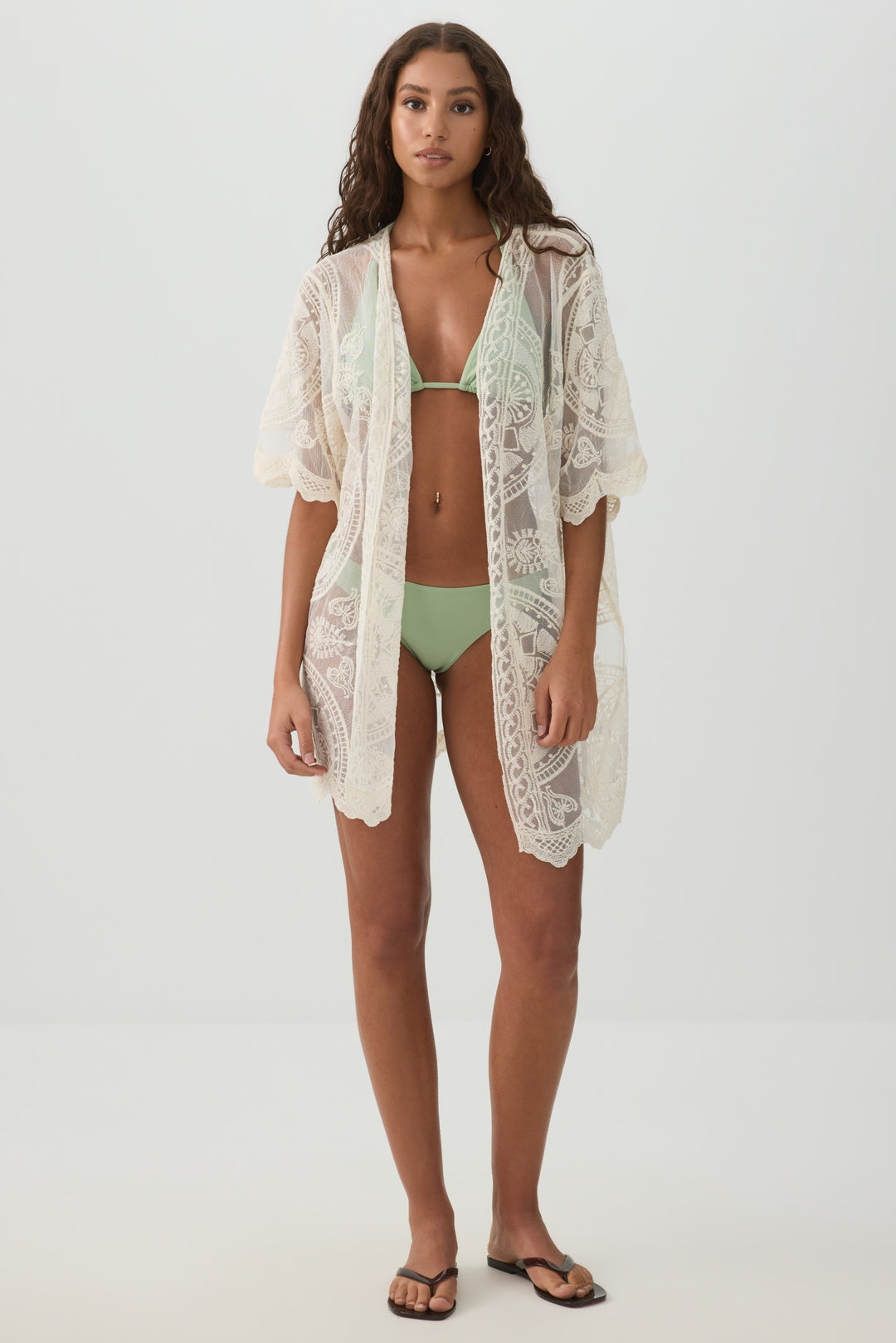 Cache-maillot brodé floral