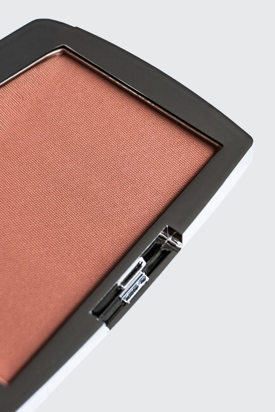 Sona Pressed Blush - Lush