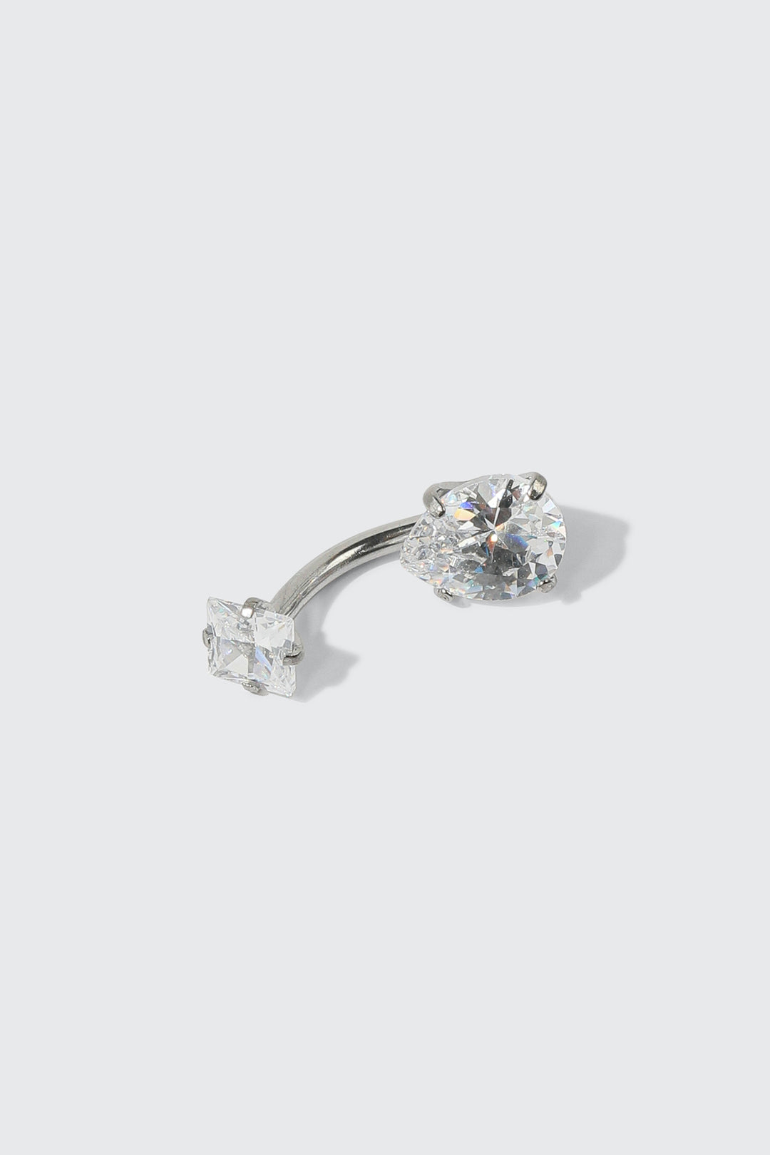 Perçage de nombril en zircon cubique