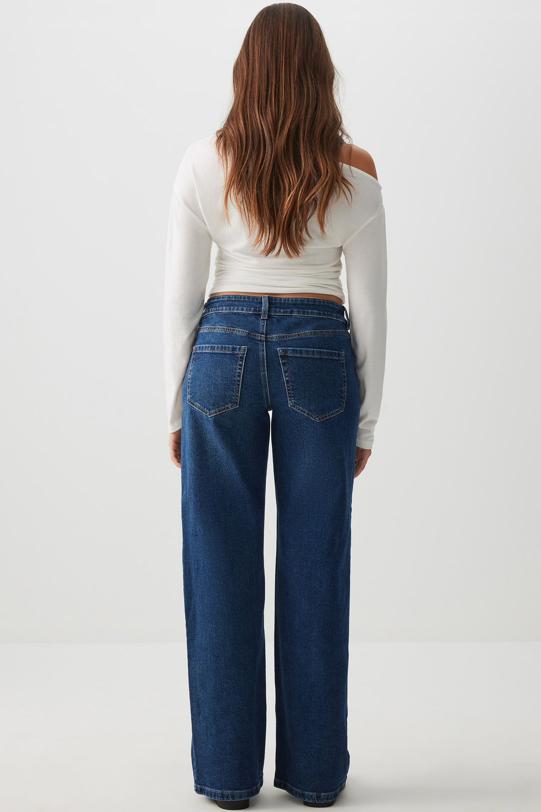 Le jean Era coupe droite et taille mi-haute