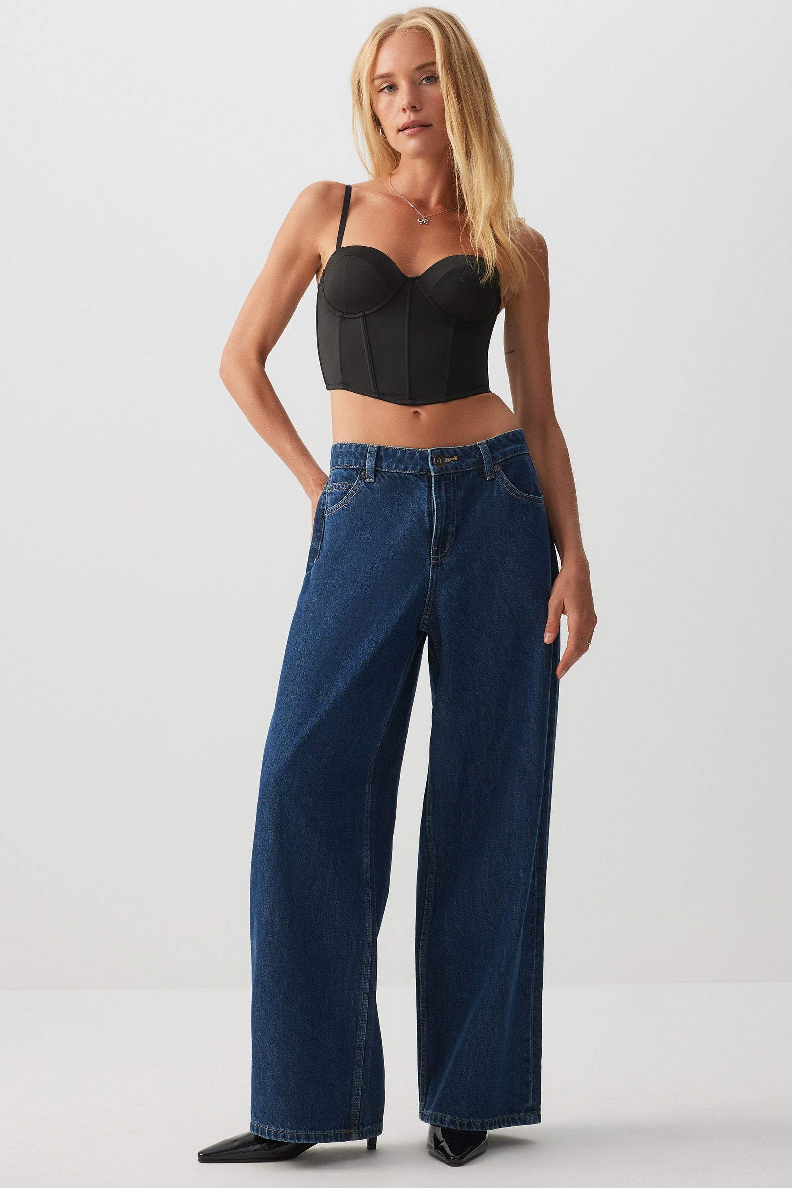 Ultra Crop Bustier – Ardene