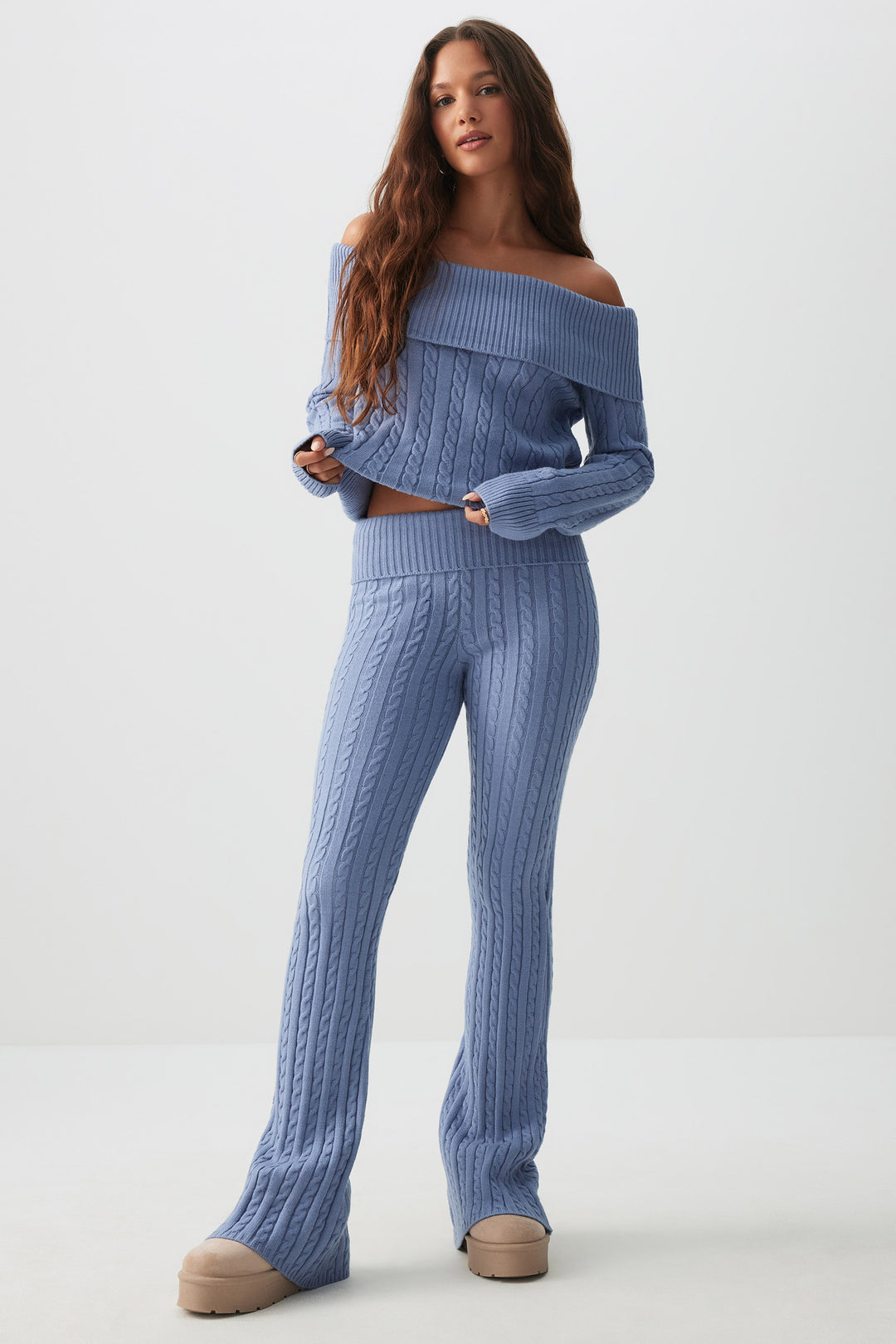 Pantalon évasé en tricot torsadé