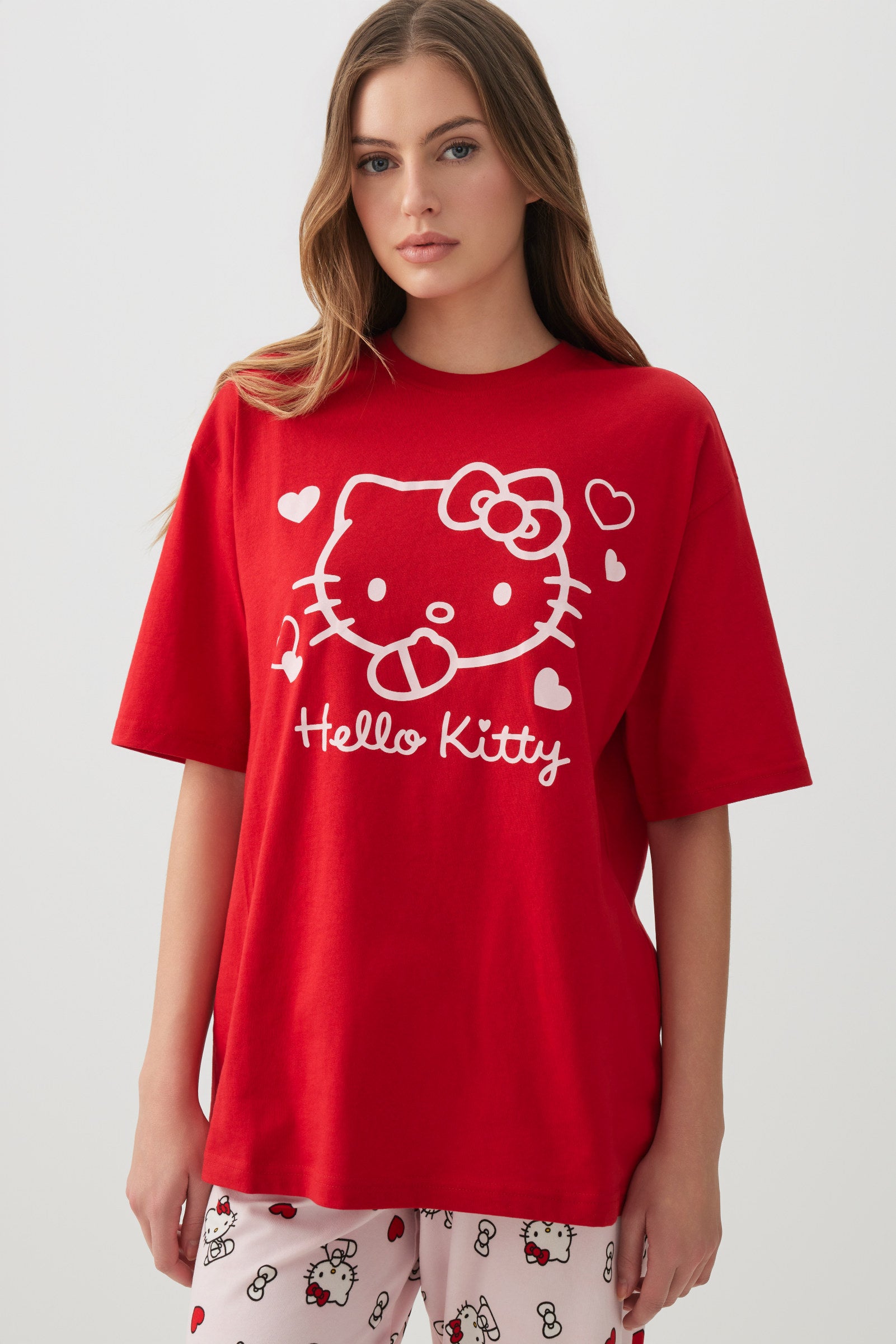 Oversized Hello Kitty T-Shirt – Ardene