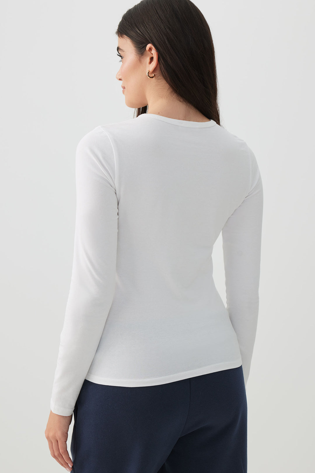 Basic Fitted Long Sleeve T-Shirt