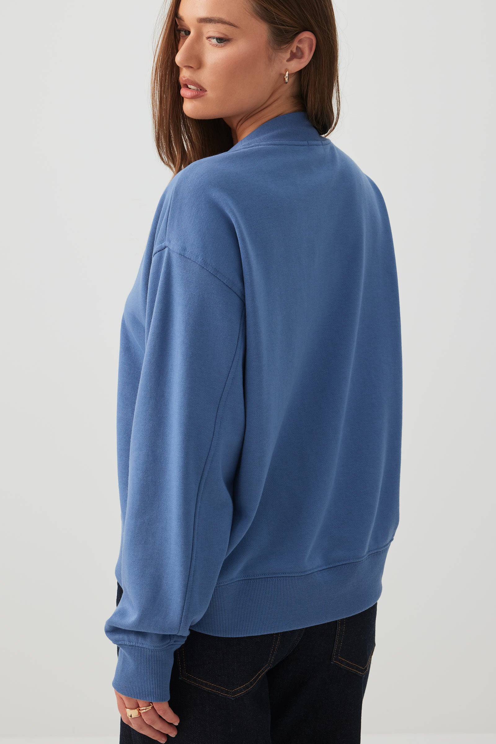トップス undecorated WOOL TERRY SWEATER French Terry V-Neck Sweatshirt – Ardene
