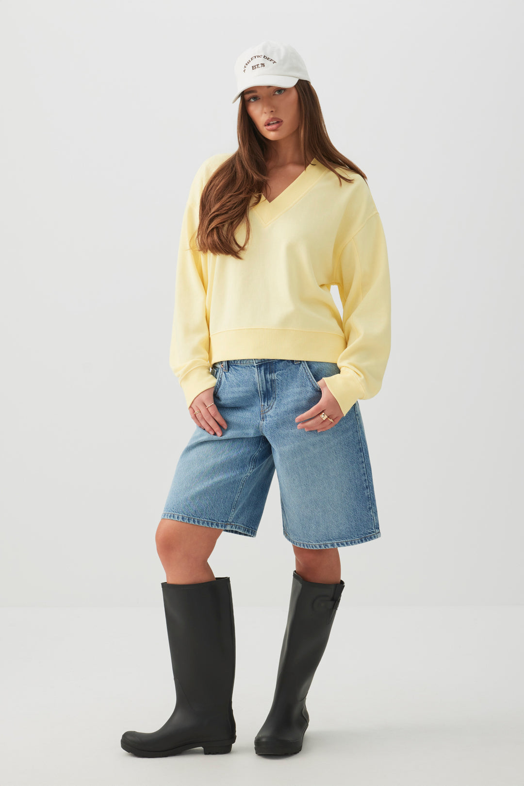 Chandail à col V en jersey bouclette