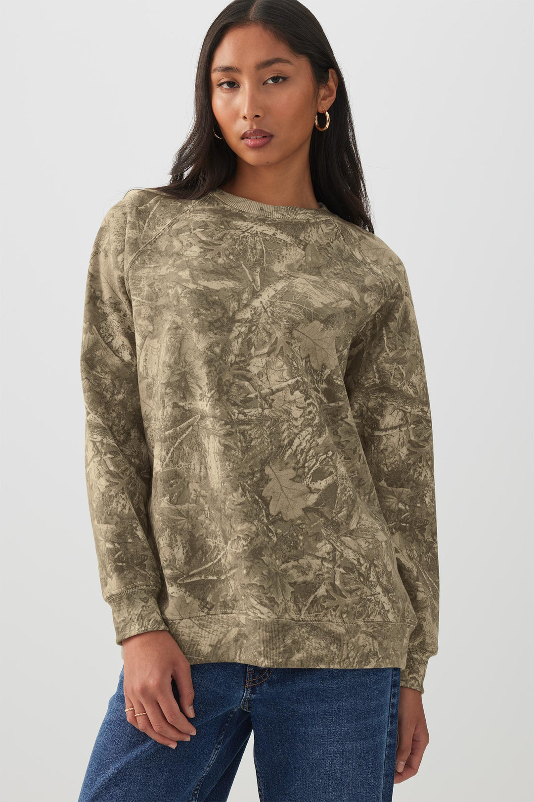 Chandail à col rond et manches raglan en molleton