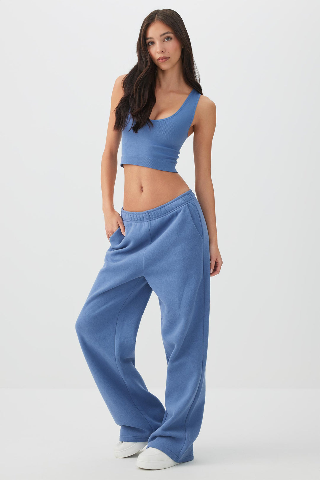 Seamless Crop V-Neck Tank Top