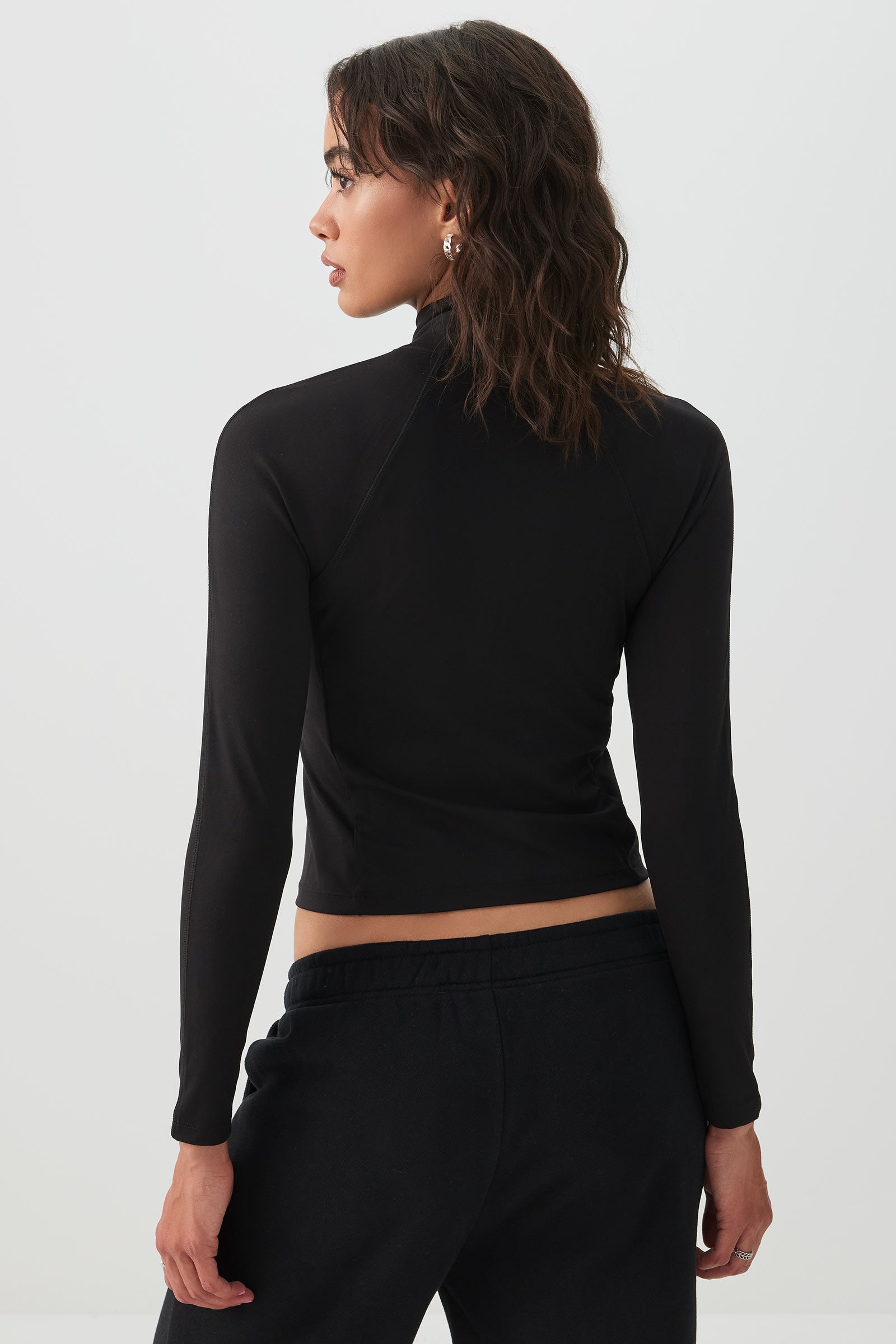 Fitted Zip Up Top – Ardene