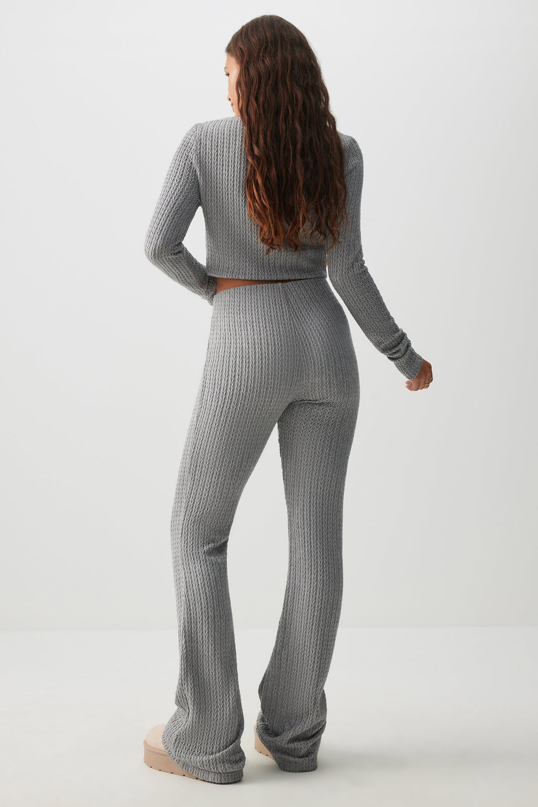 Pantalon évasé en tricot torsadé
