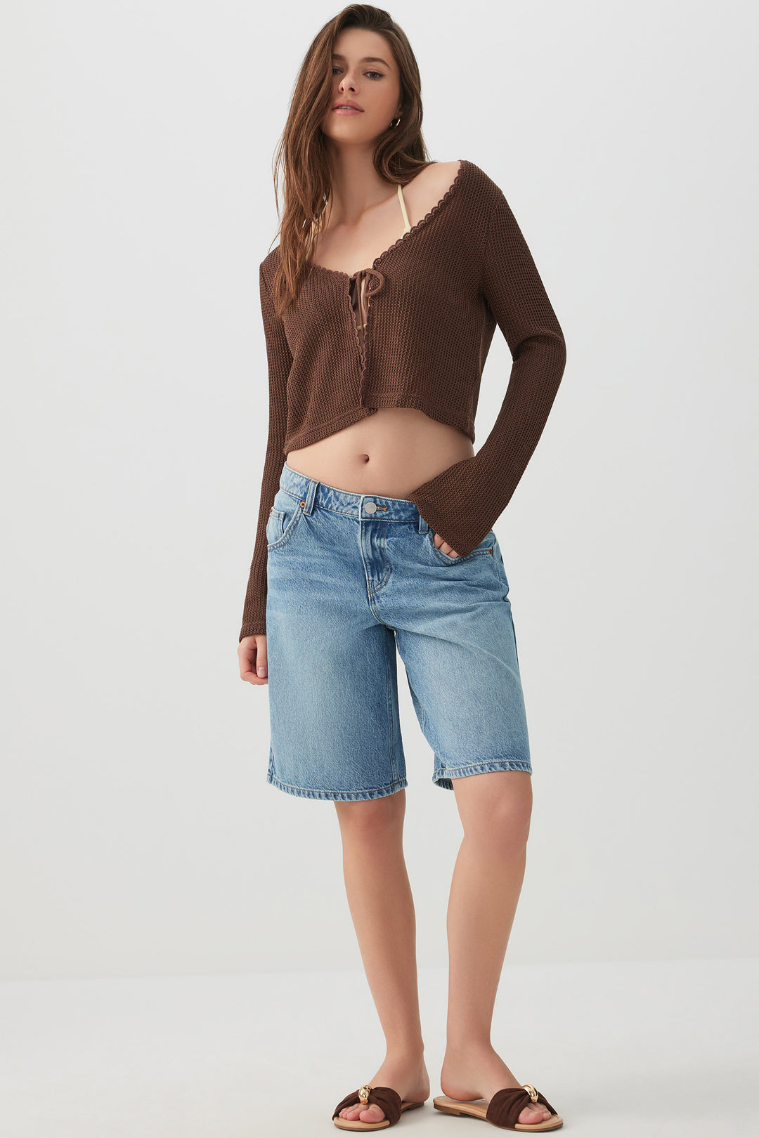 Cardigan noué à l'avant en tricot crochet