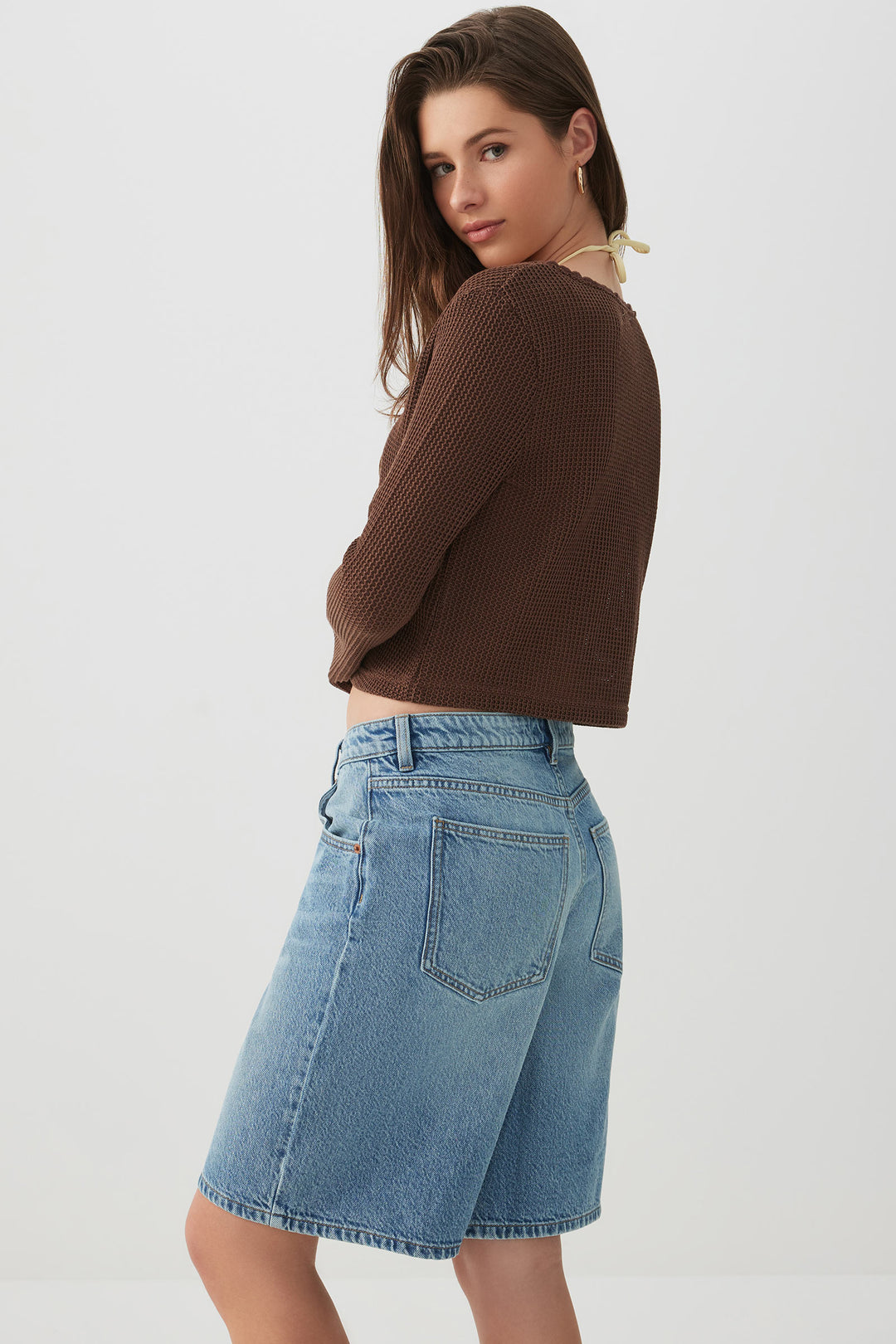 Cardigan noué à l'avant en tricot crochet